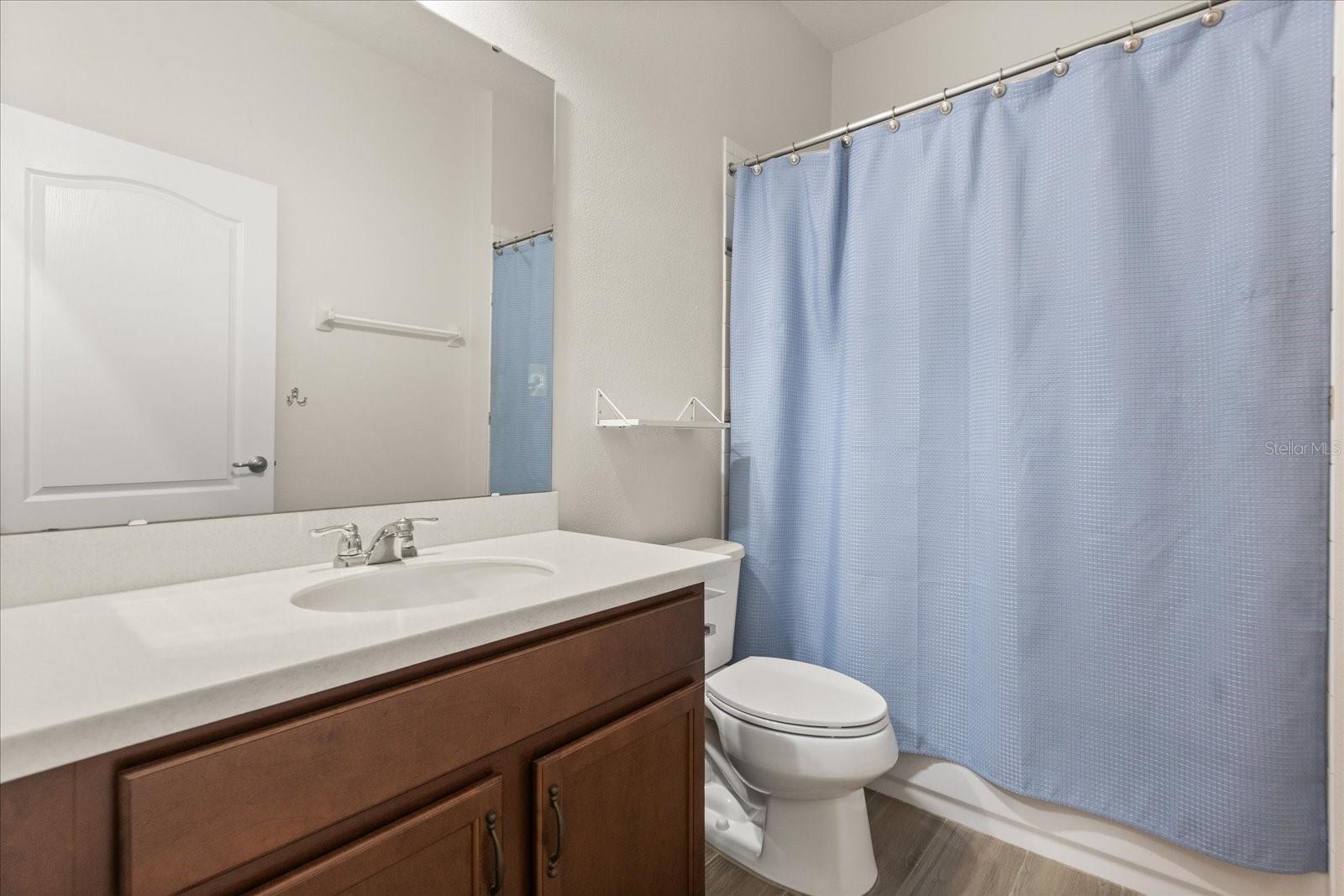 Image 30 of 44 For 886 Sherbourne Circle
