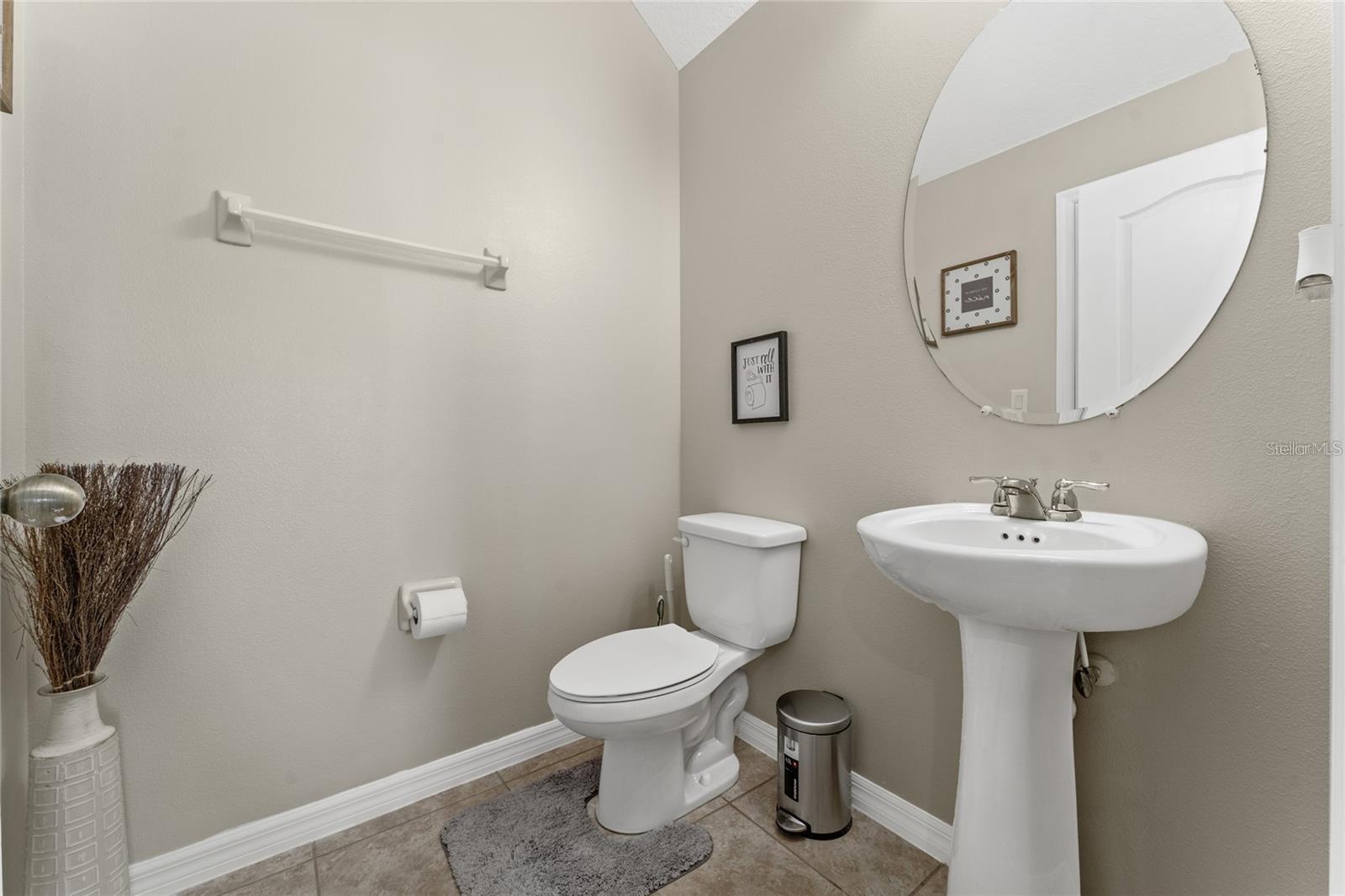 Image 14 of 54 For 14537 San Lorenzo Drive