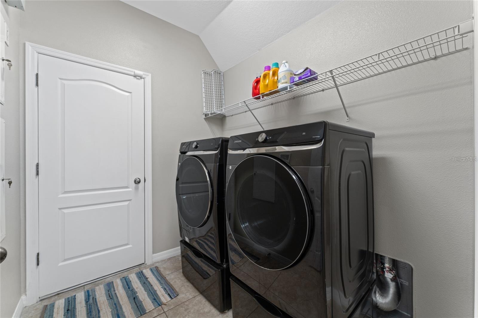 Image 15 of 54 For 14537 San Lorenzo Drive