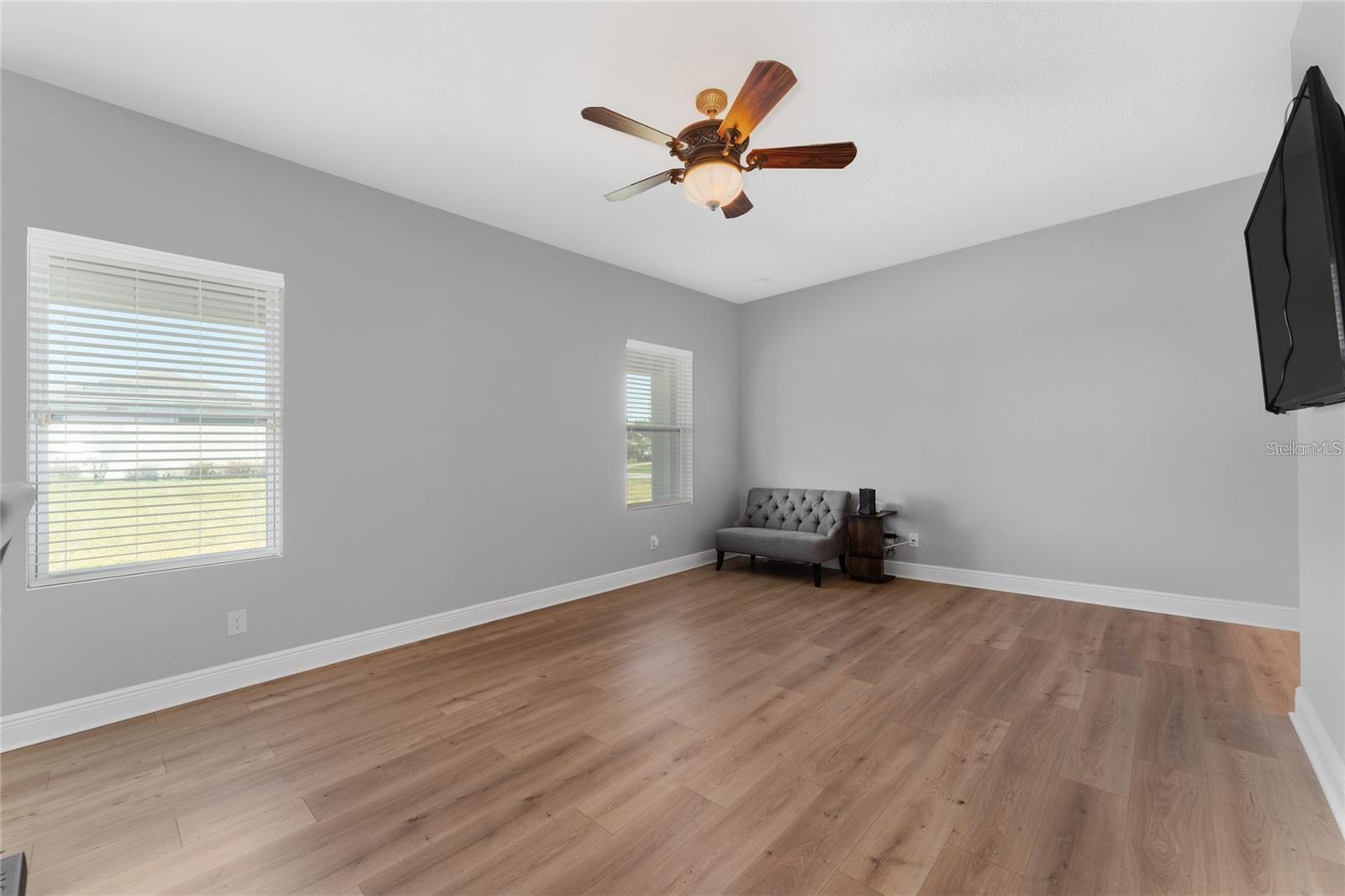 Image 17 of 54 For 14537 San Lorenzo Drive