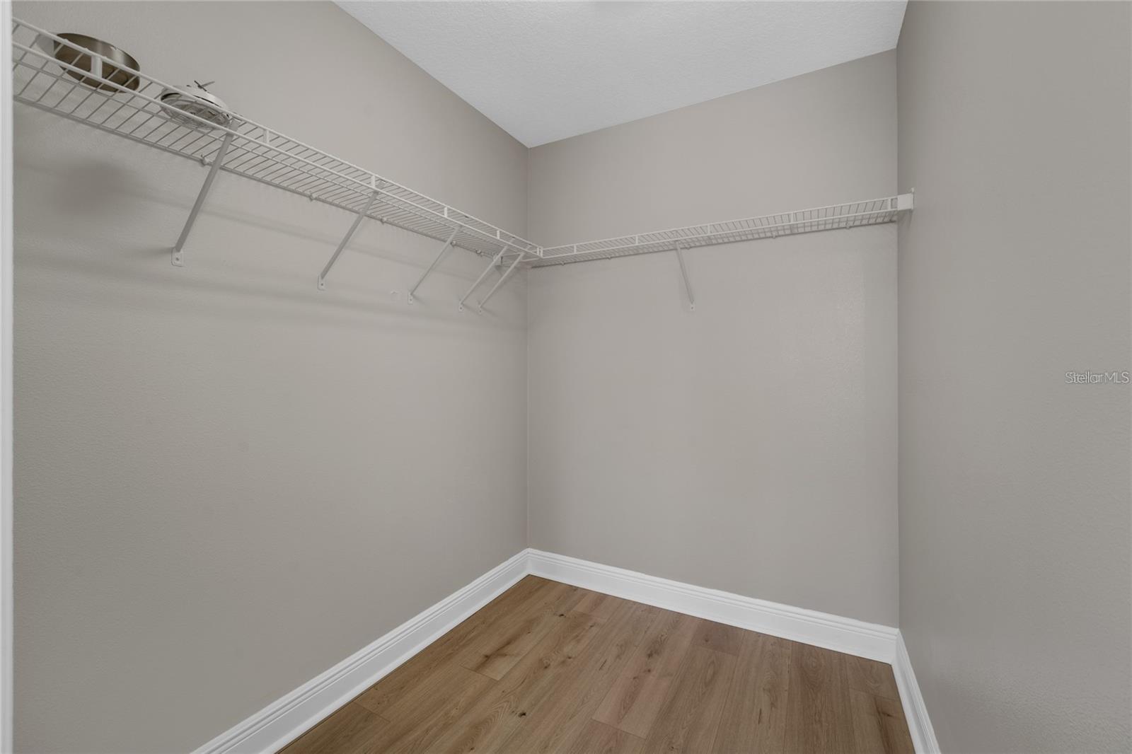 Image 31 of 54 For 14537 San Lorenzo Drive