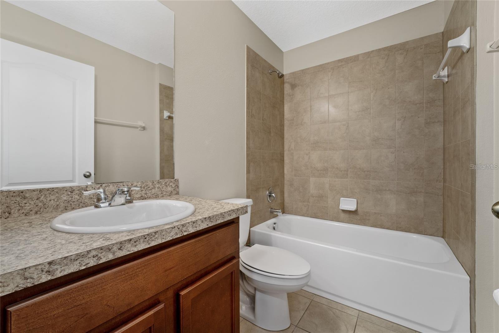 Image 32 of 54 For 14537 San Lorenzo Drive