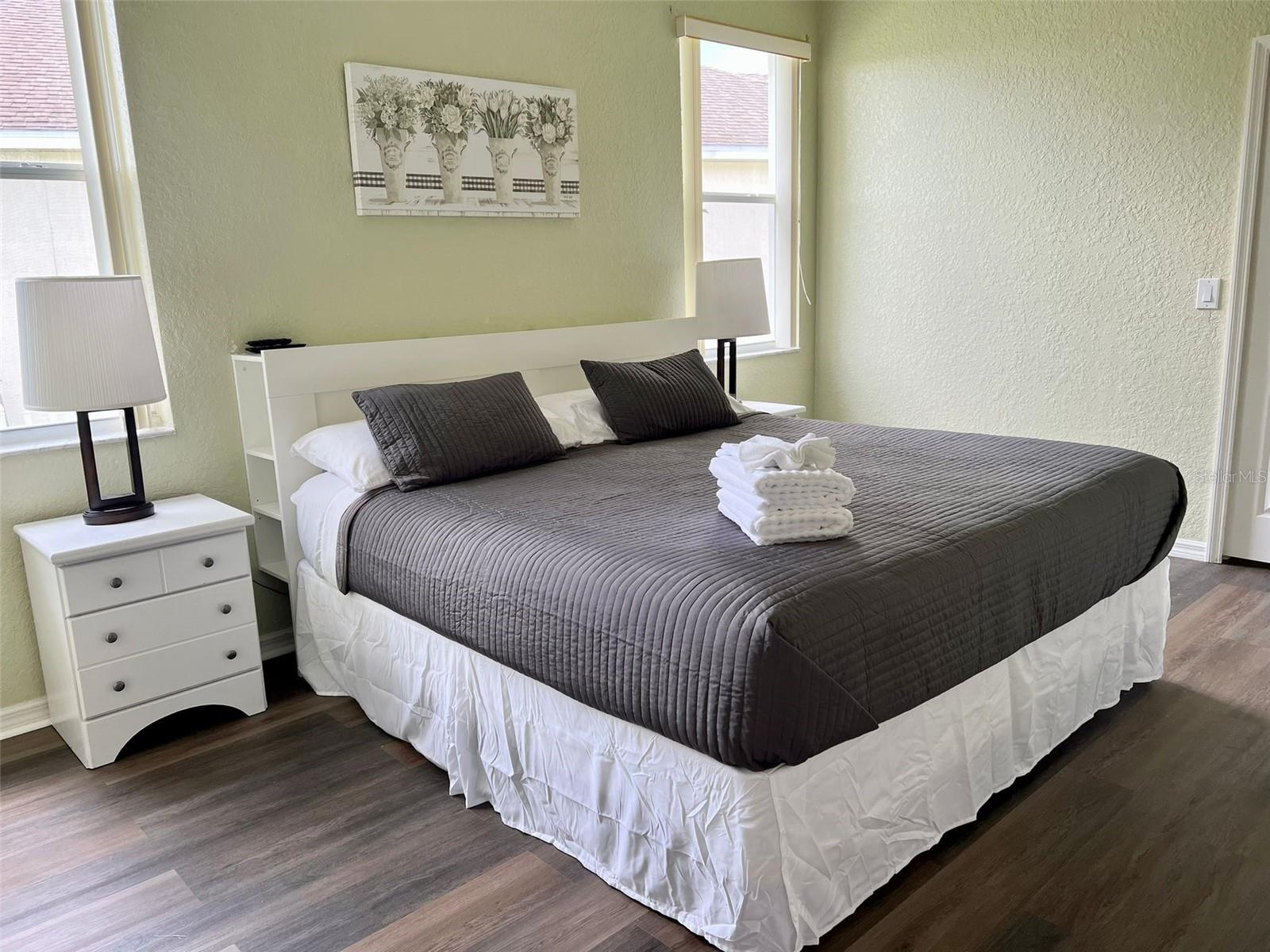 Image 20 of 34 For 814 Birkdale Street