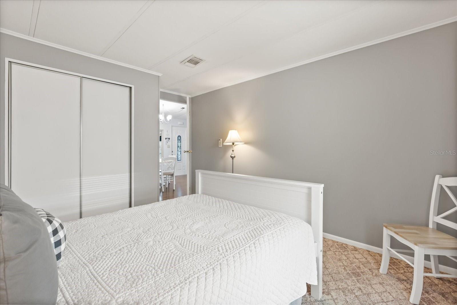 Image 10 of 25 For 38 Da Rosa Avenue