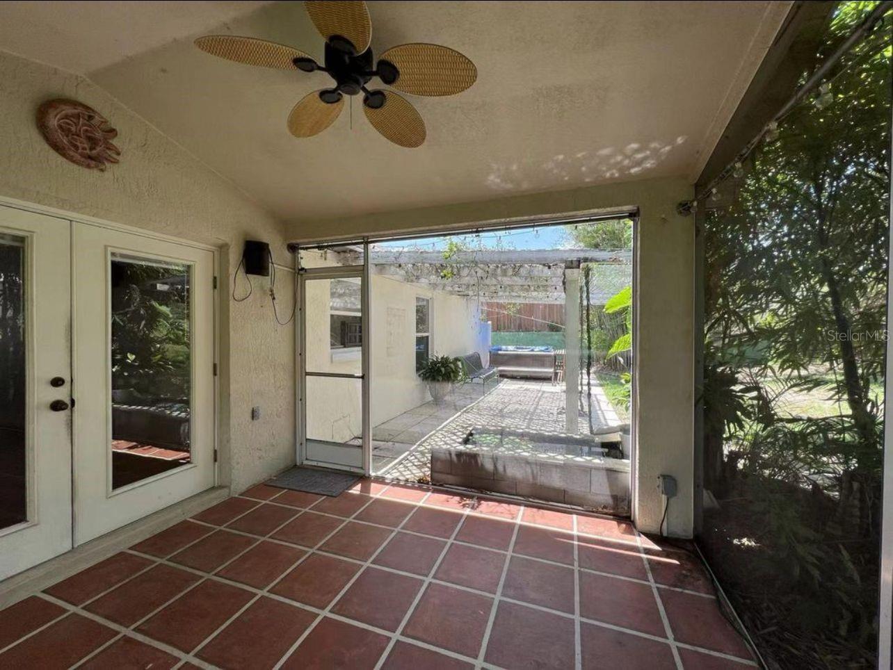 Image 30 of 32 For 9611 Saragossa Street