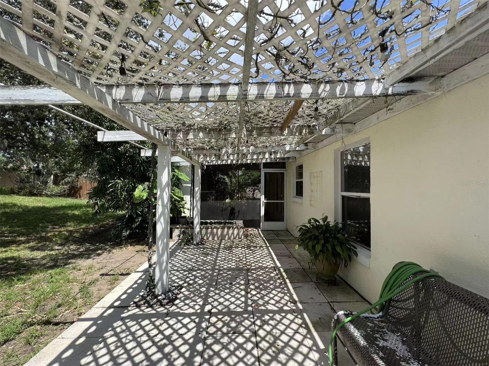 Image 31 of 32 For 9611 Saragossa Street
