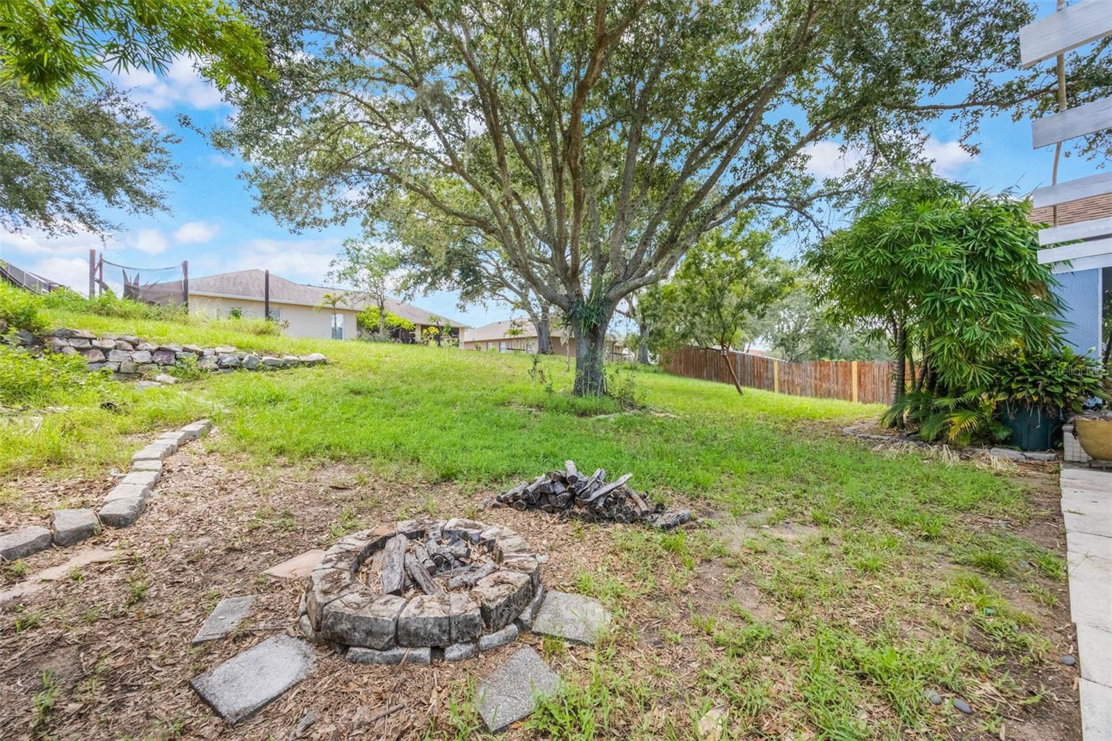 Image 41 of 58 For 9611 Saragossa Street