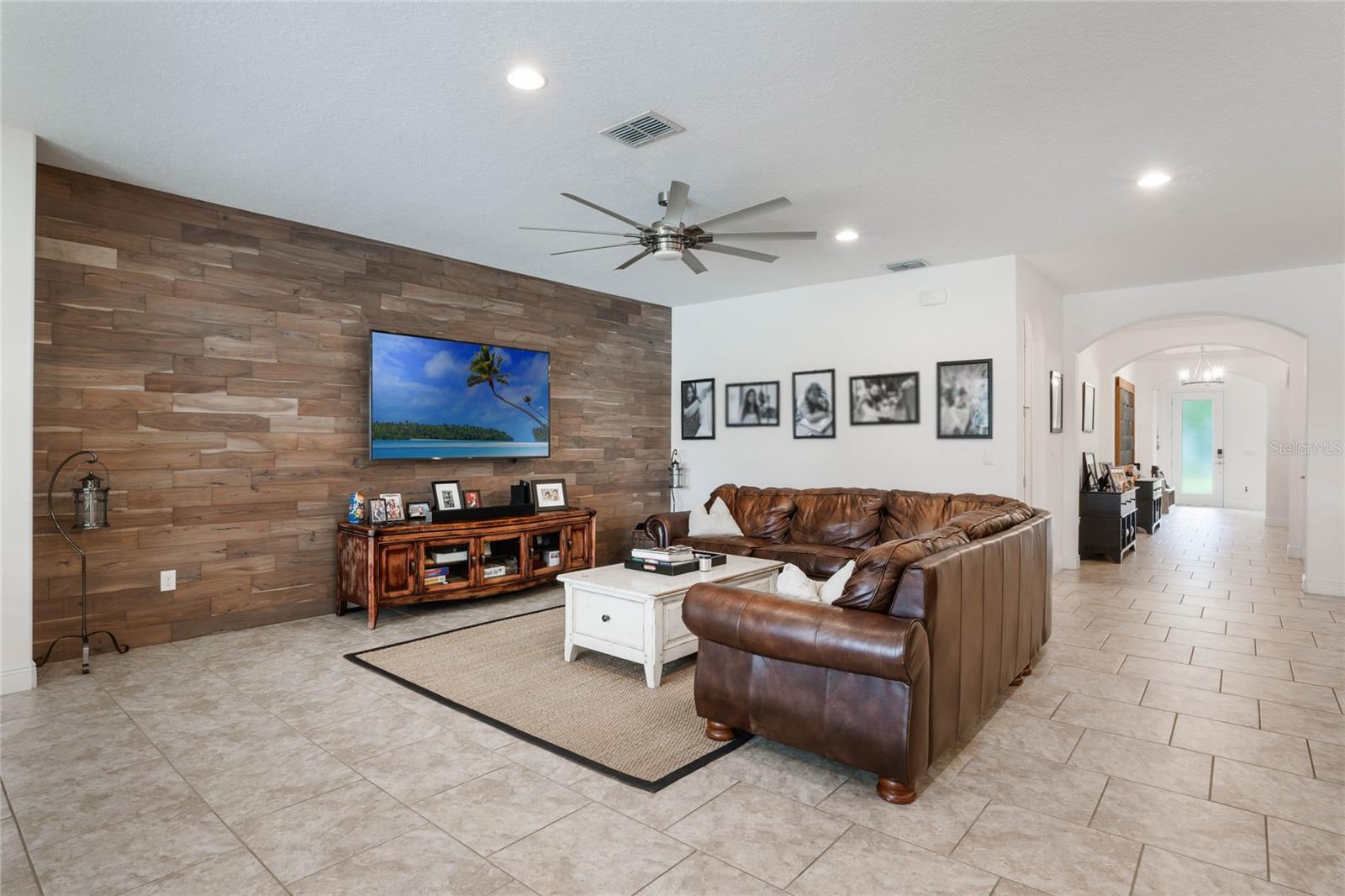 Image 11 of 44 For 6020 Marleon Drive