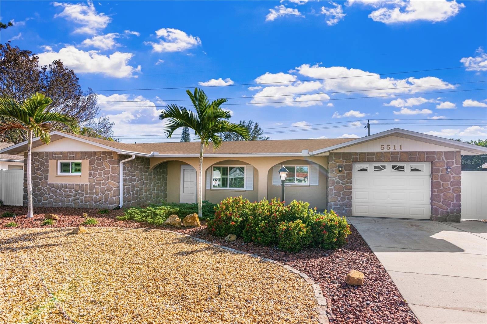Details for 5511 1st Avenue Drive Nw, BRADENTON, FL 34209