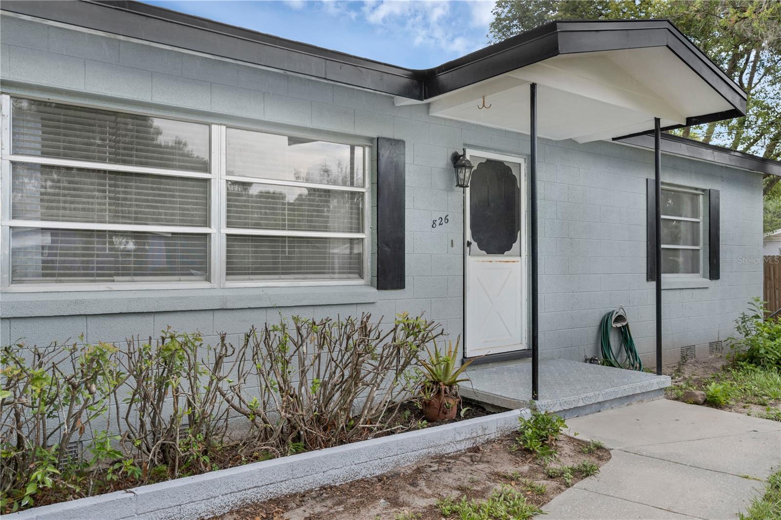 Image 13 of 18 For 826 S Montgomery Avenue
