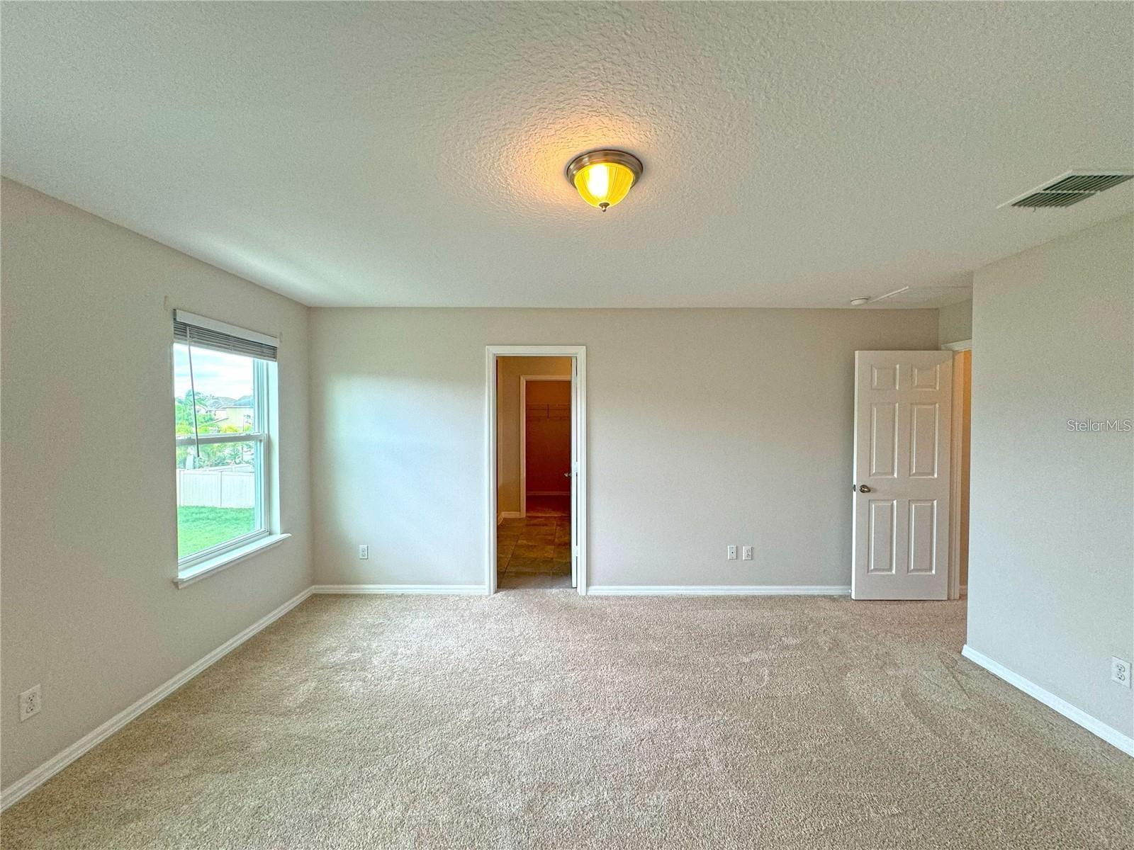 Image 21 of 29 For 3370 Mt Vernon Way