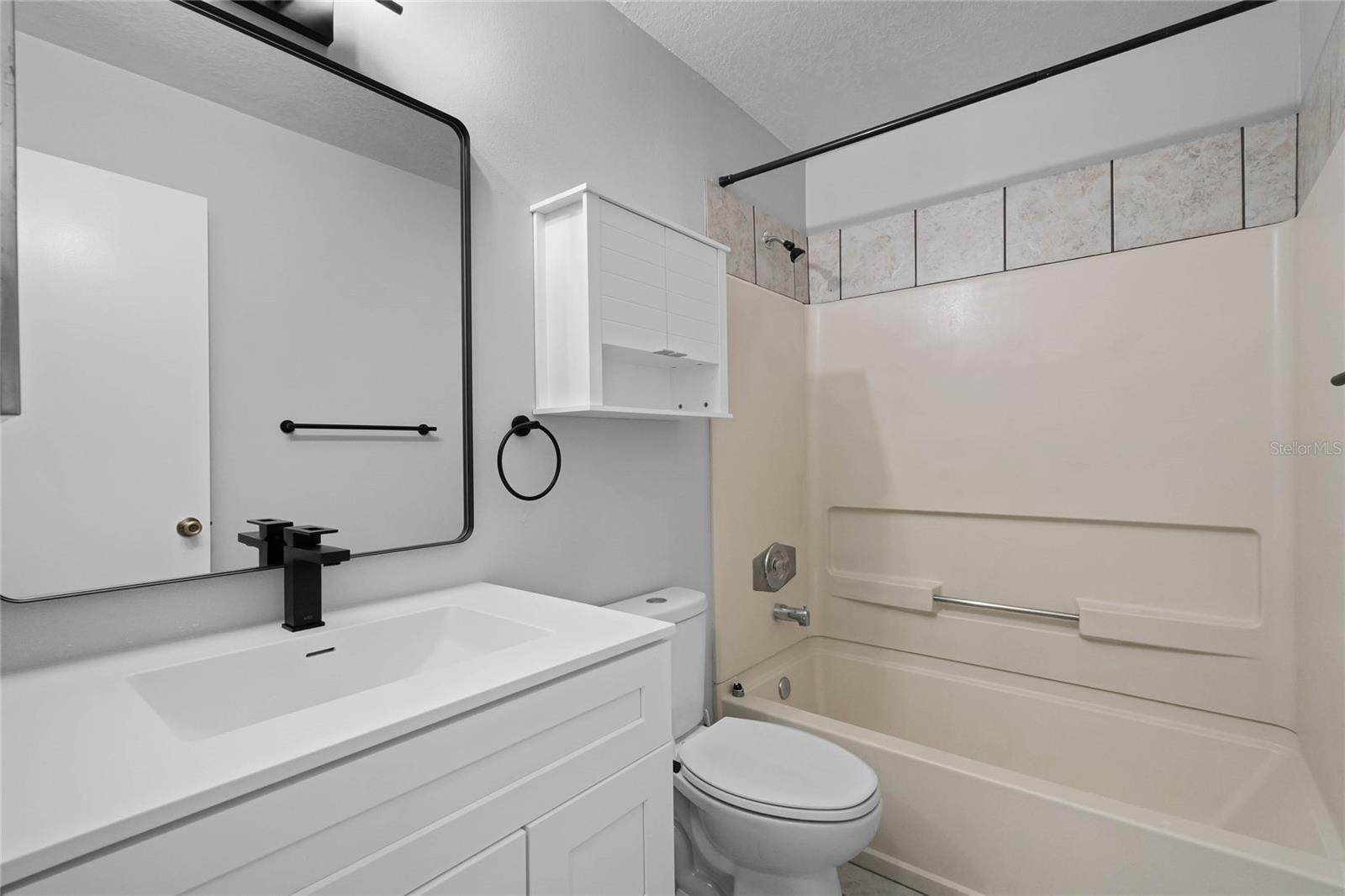 Image 18 of 28 For 5441 Lake Margaret Drive 58-h