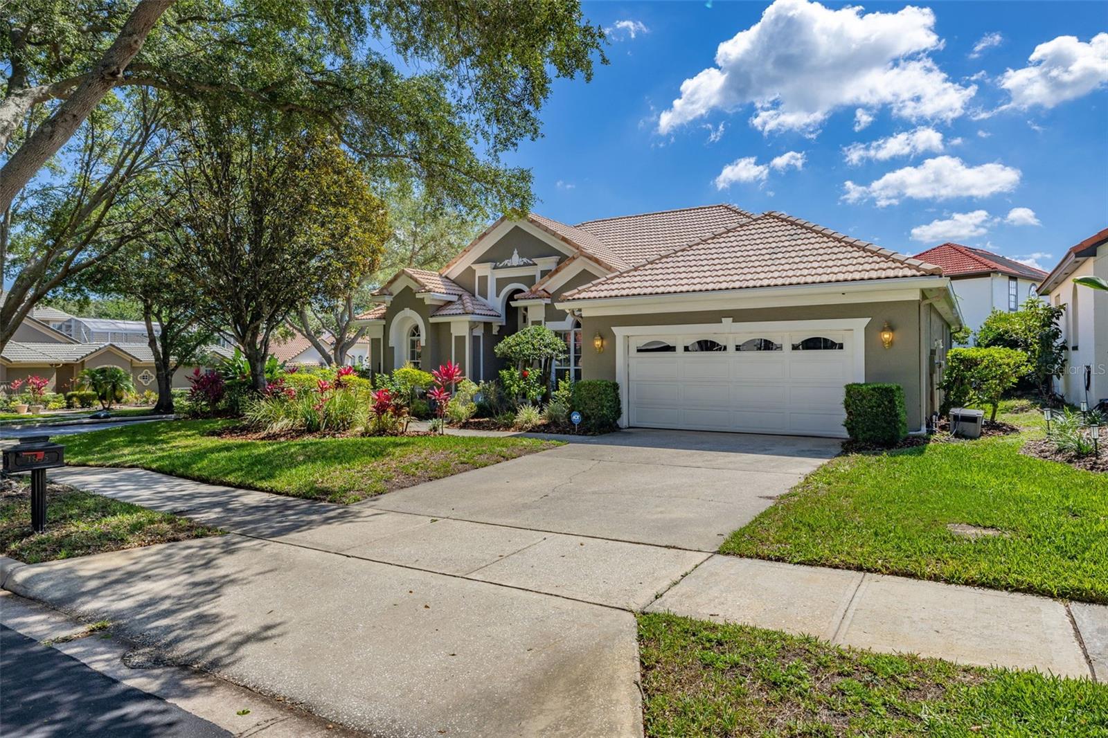 Image 3 of 59 For 1855 Vista Royale Boulevard