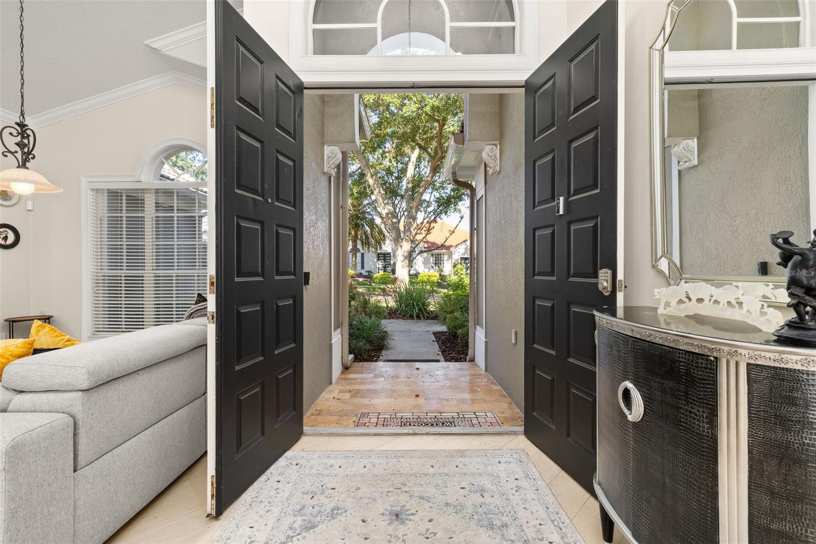 Image 8 of 59 For 1855 Vista Royale Boulevard