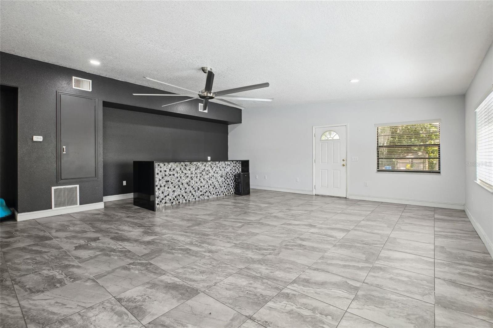 Image 32 of 80 For 949 Shadow Oaks Road