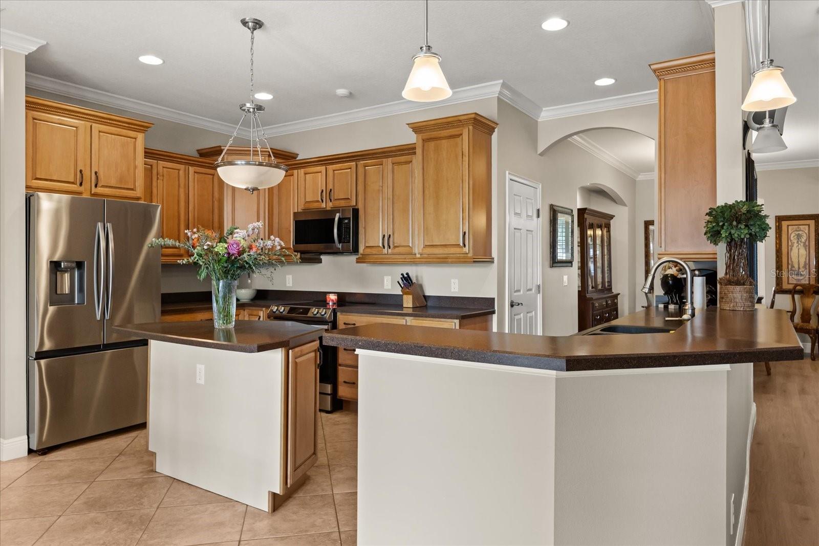 Image 11 of 51 For 141 Dommerich Drive