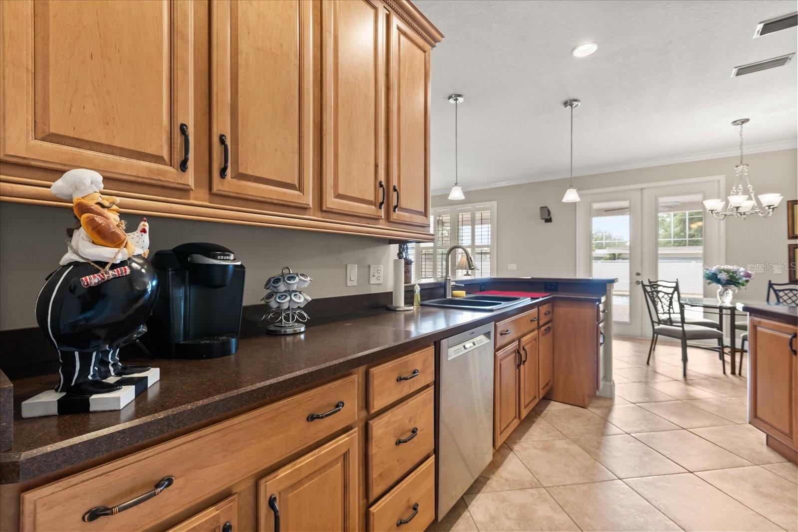 Image 12 of 51 For 141 Dommerich Drive