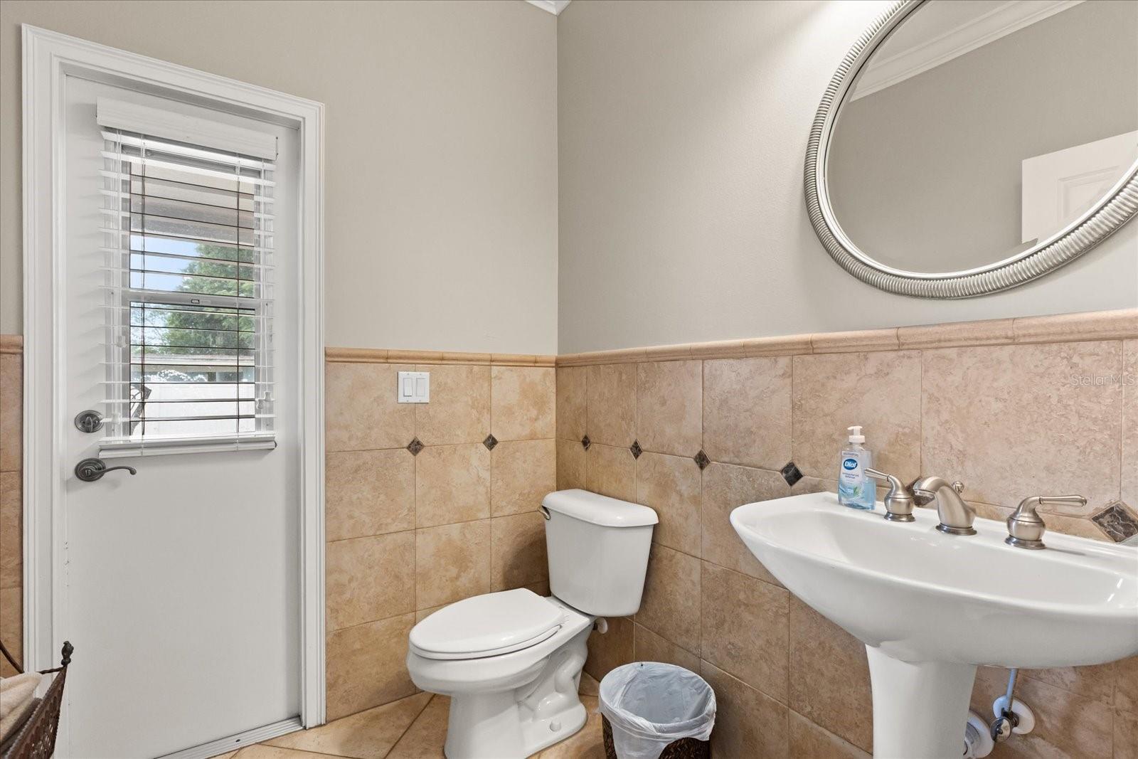 Image 17 of 51 For 141 Dommerich Drive