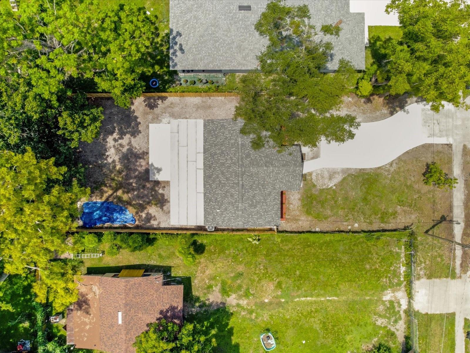 Image 4 of 28 For 812 Miller Street