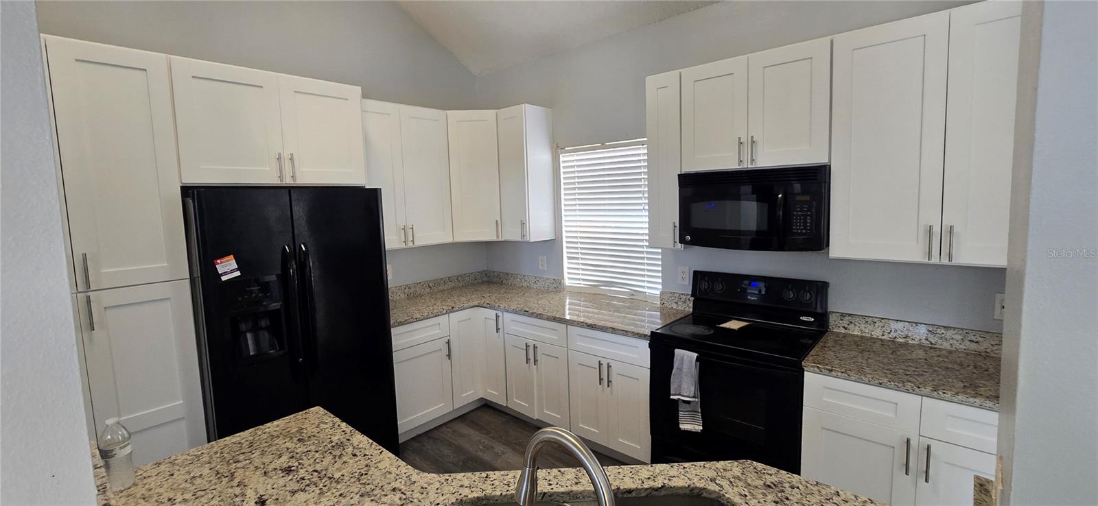 Image 17 of 60 For 8612 Valley Ridge Court