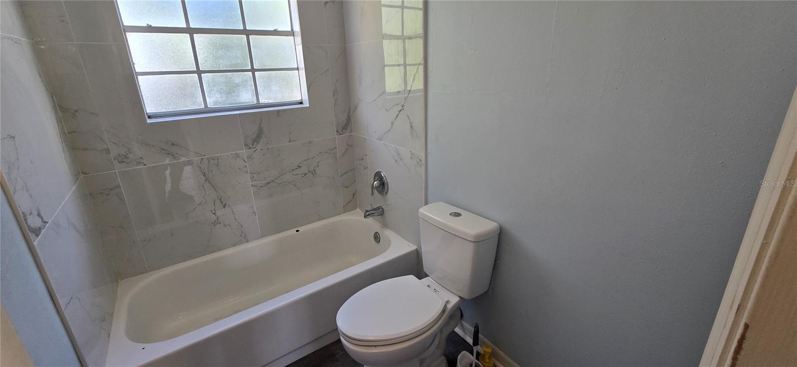 Image 44 of 60 For 8612 Valley Ridge Court