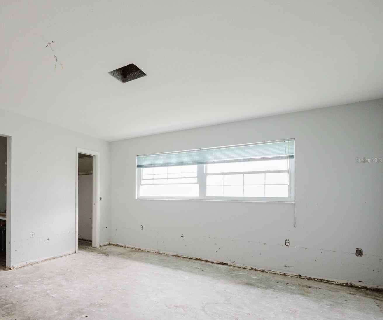 Image 15 of 16 For 5500 Leeward Lane