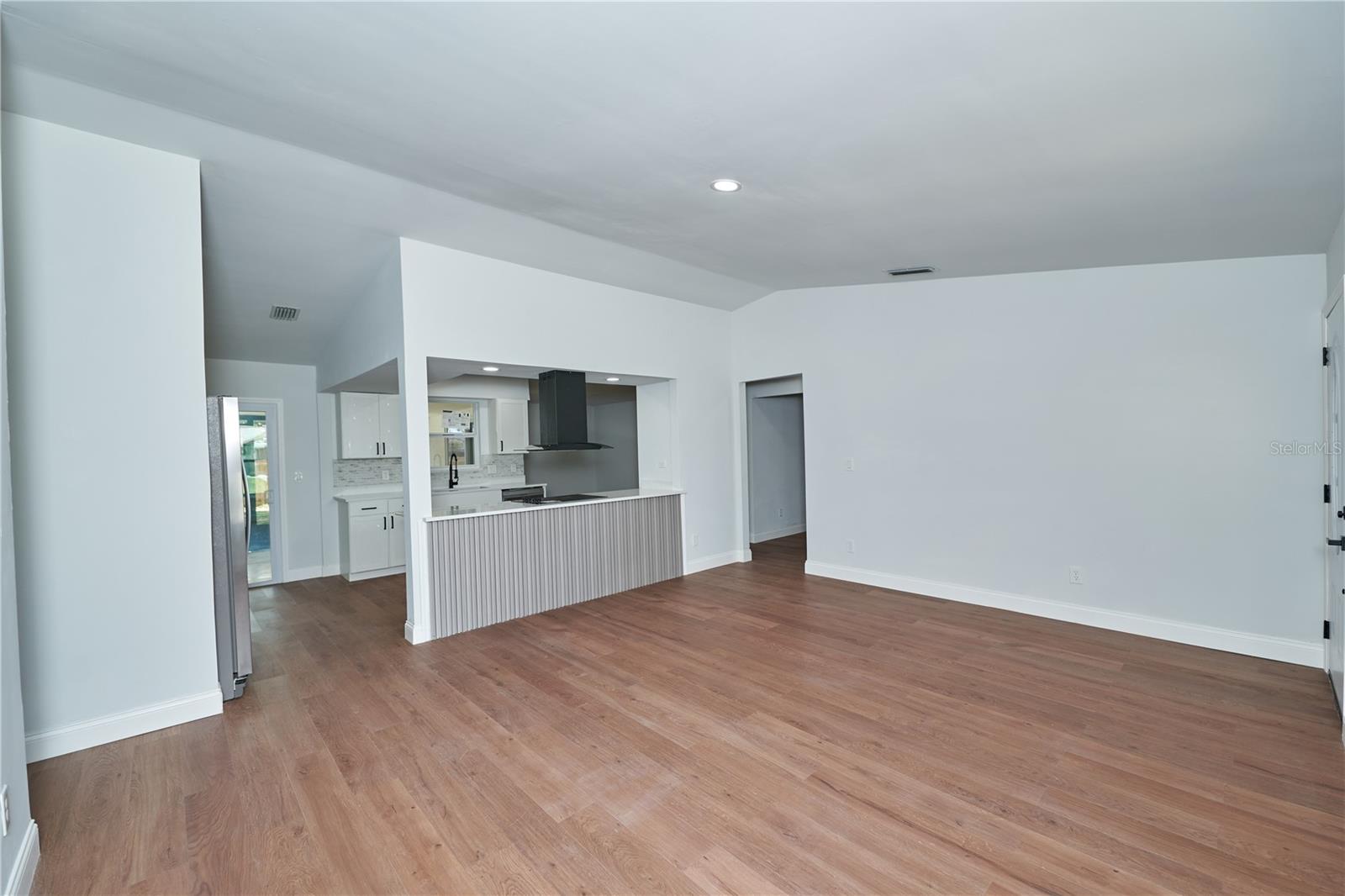 Image 17 of 48 For 863 Highland Avenue Nw