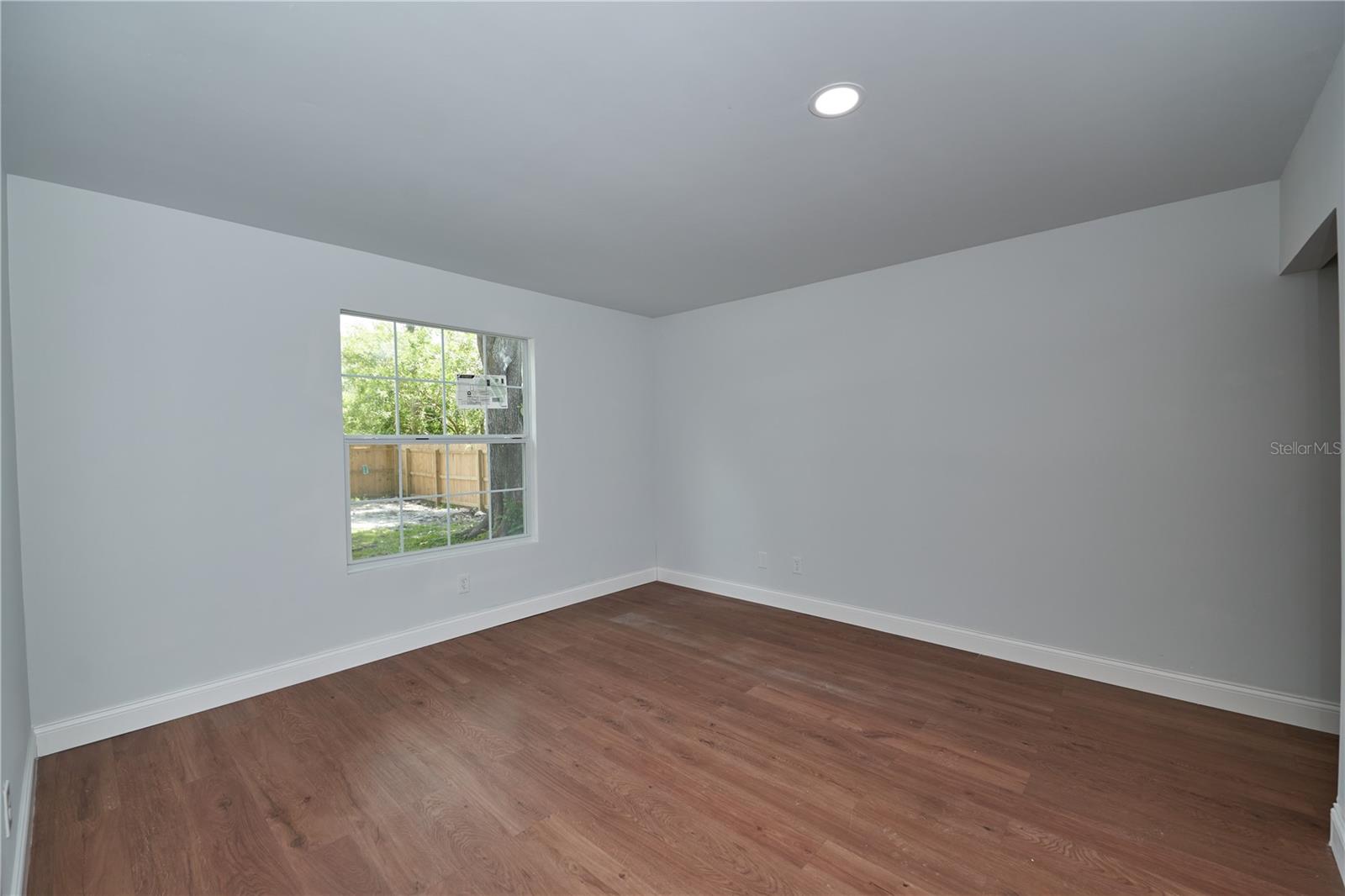Image 24 of 48 For 863 Highland Avenue Nw