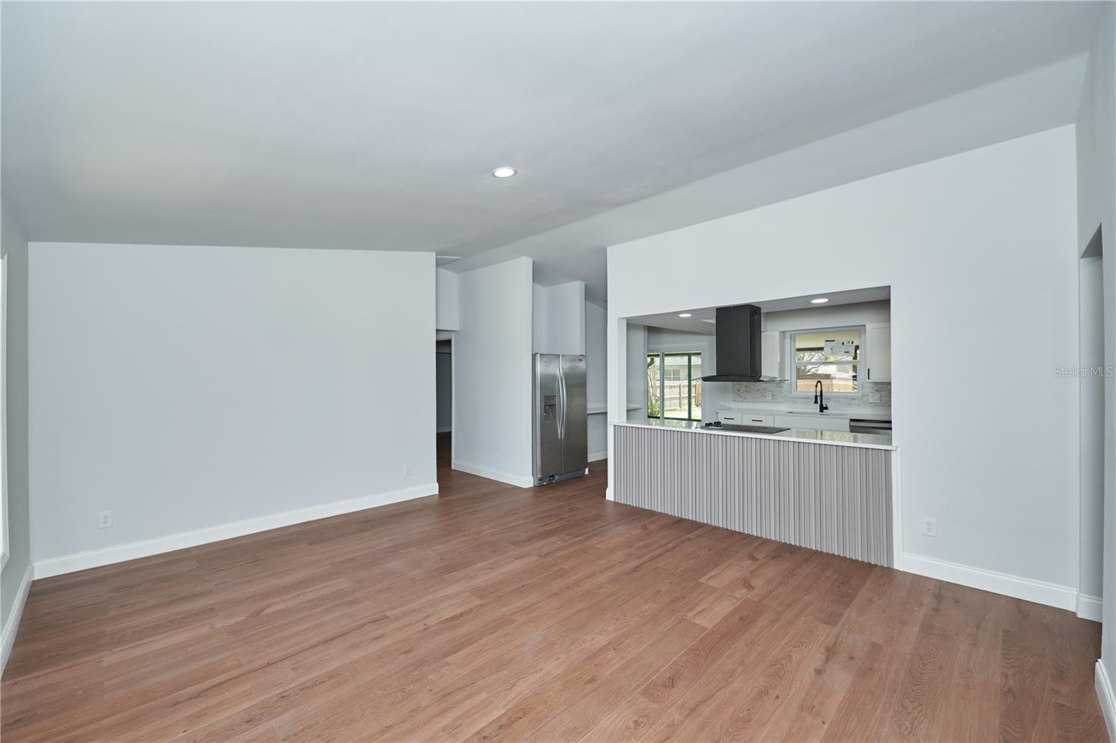 Image 7 of 48 For 863 Highland Avenue Nw