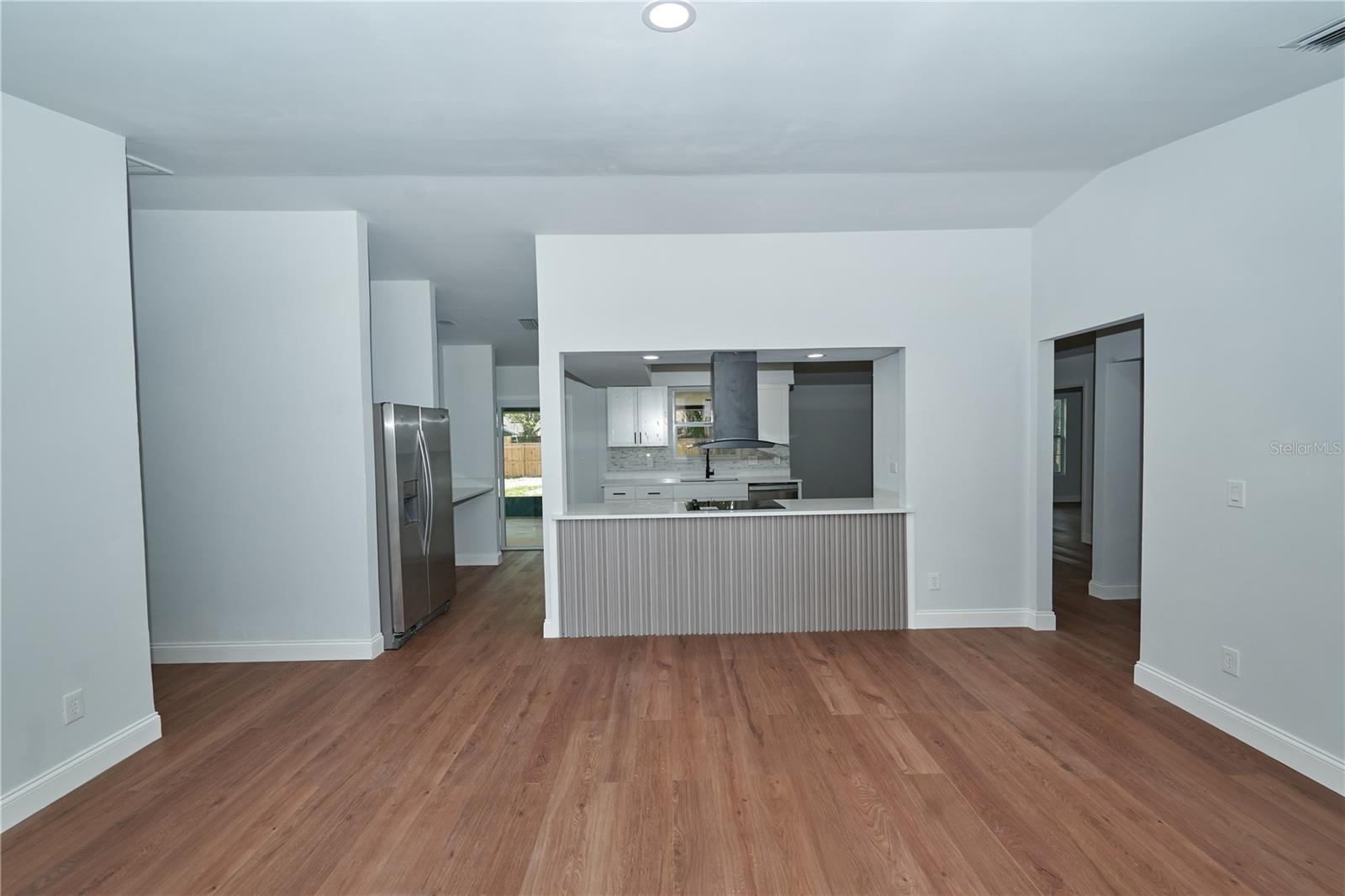 Image 8 of 48 For 863 Highland Avenue Nw
