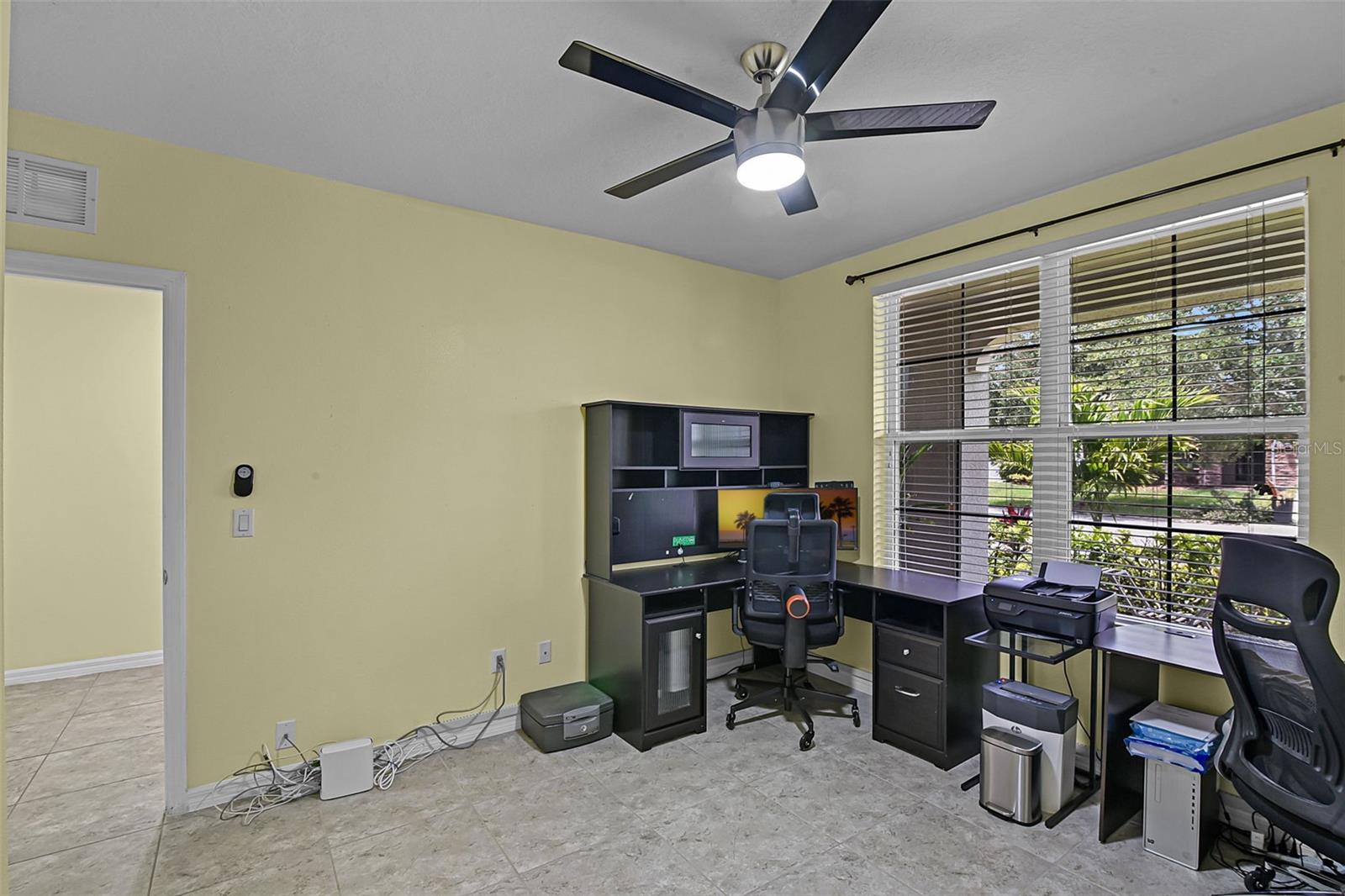 Image 12 of 47 For 4051 Prairie Reserve Boulevard