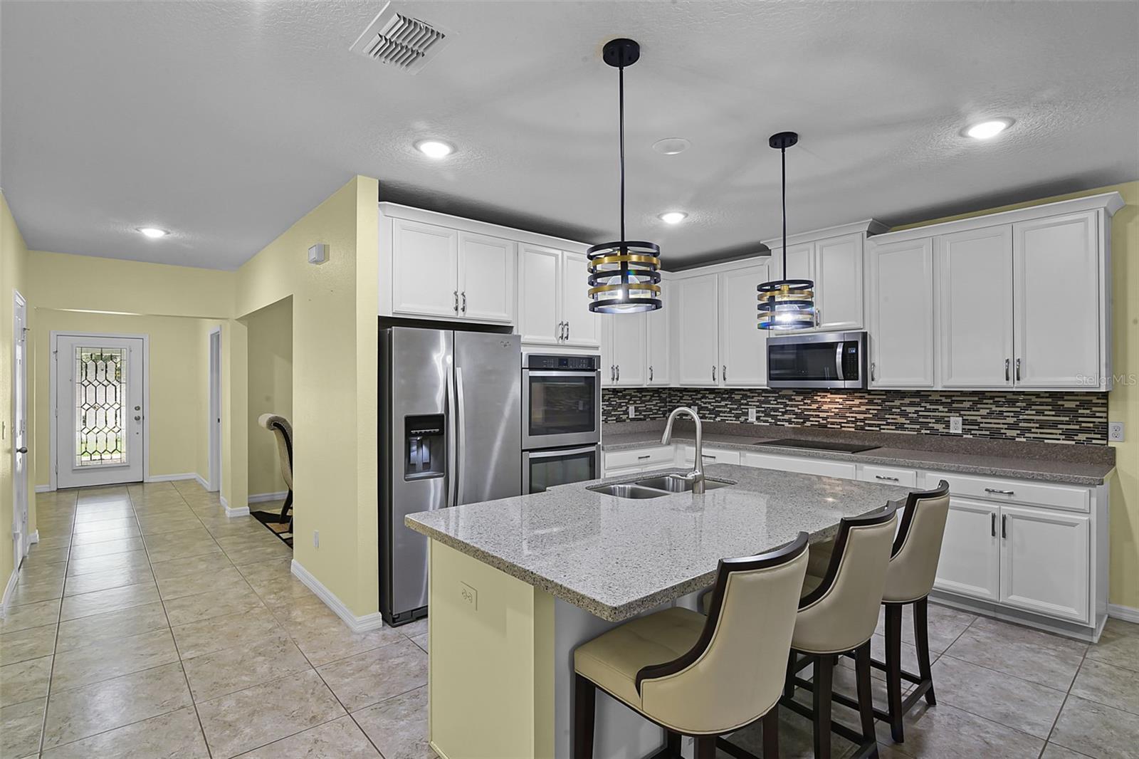 Image 14 of 47 For 4051 Prairie Reserve Boulevard