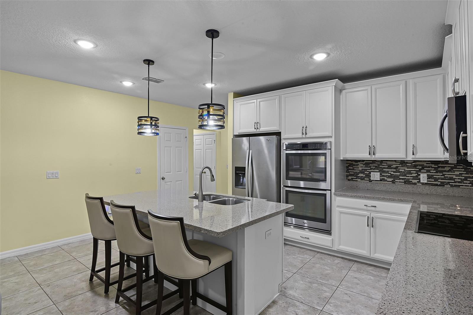 Image 15 of 47 For 4051 Prairie Reserve Boulevard