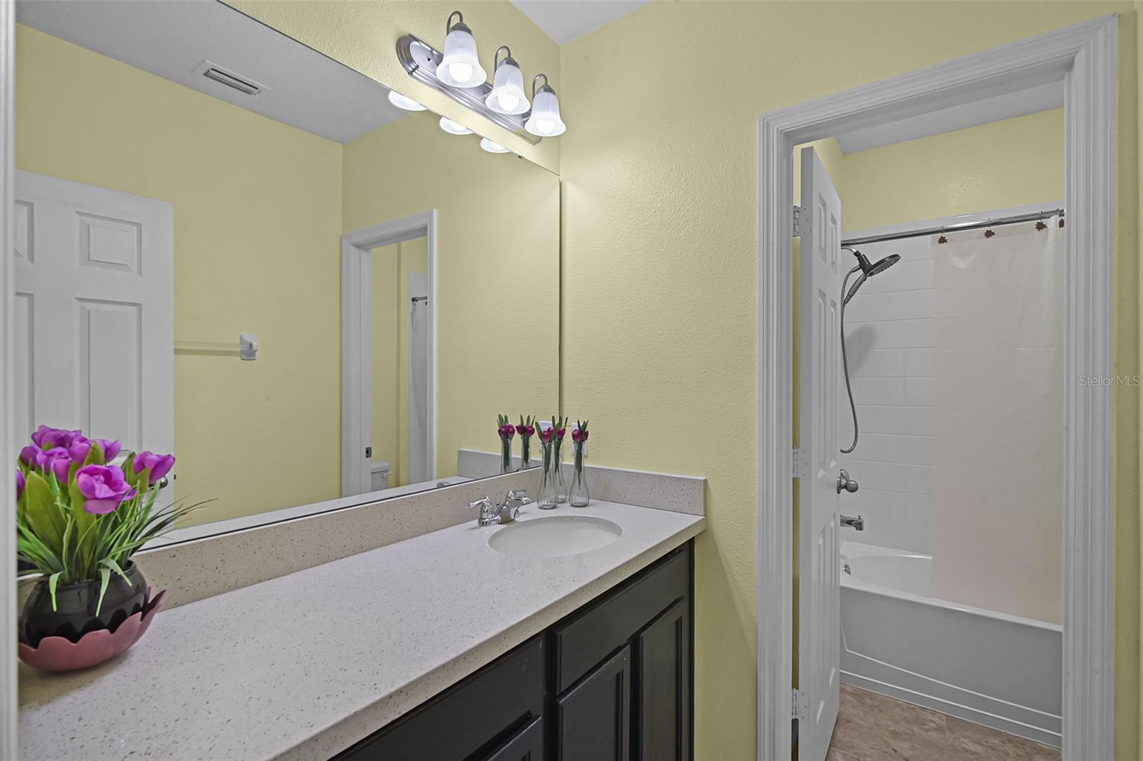 Image 22 of 47 For 4051 Prairie Reserve Boulevard