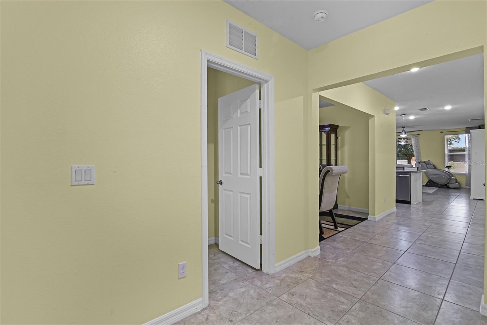 Image 8 of 47 For 4051 Prairie Reserve Boulevard