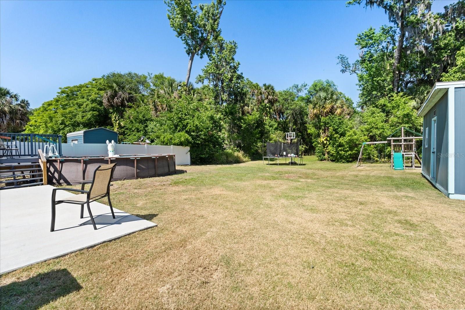 Image 22 of 25 For 793 Greenway Place
