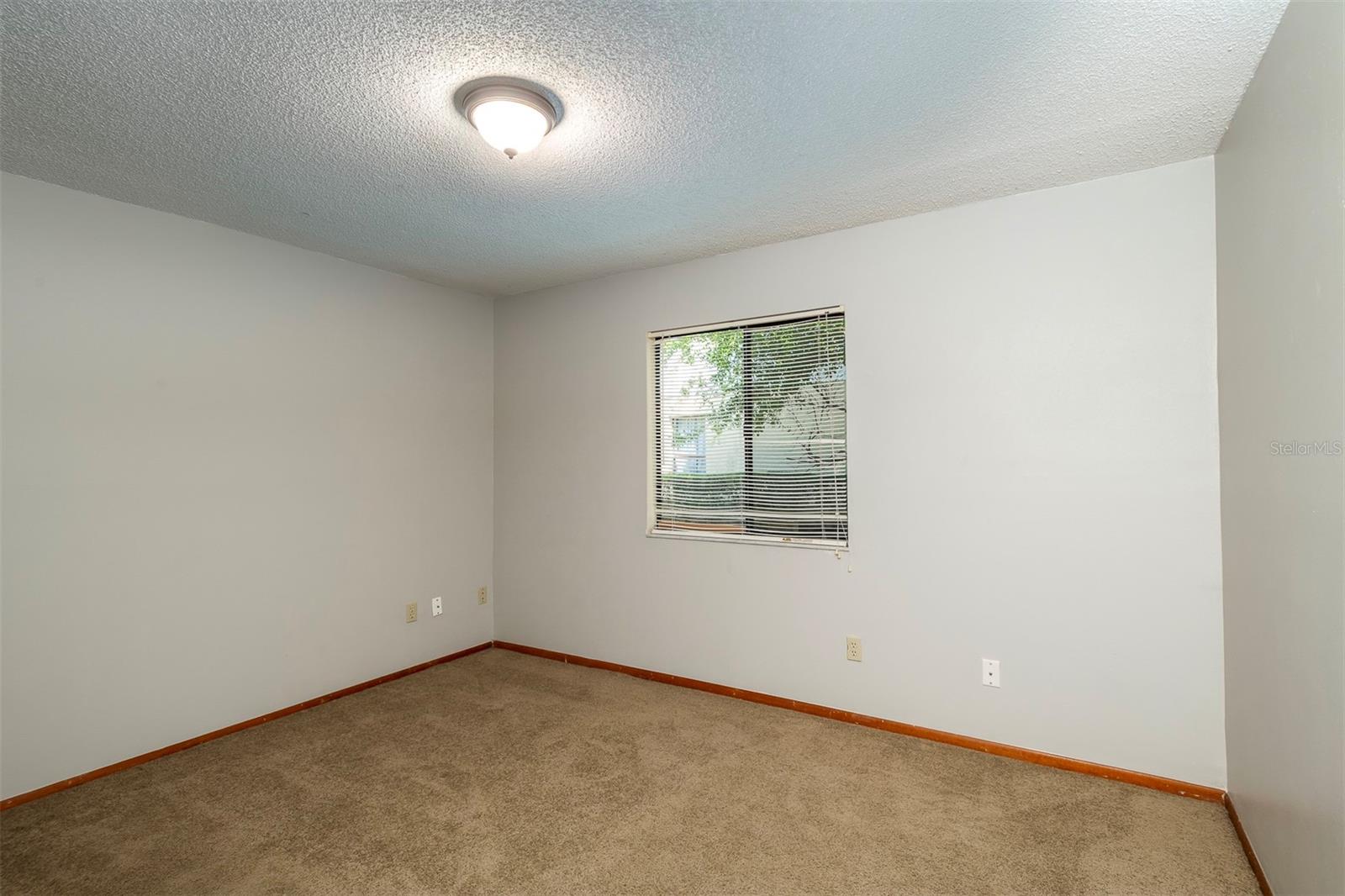 Image 11 of 31 For 1241 Leatherwood Drive