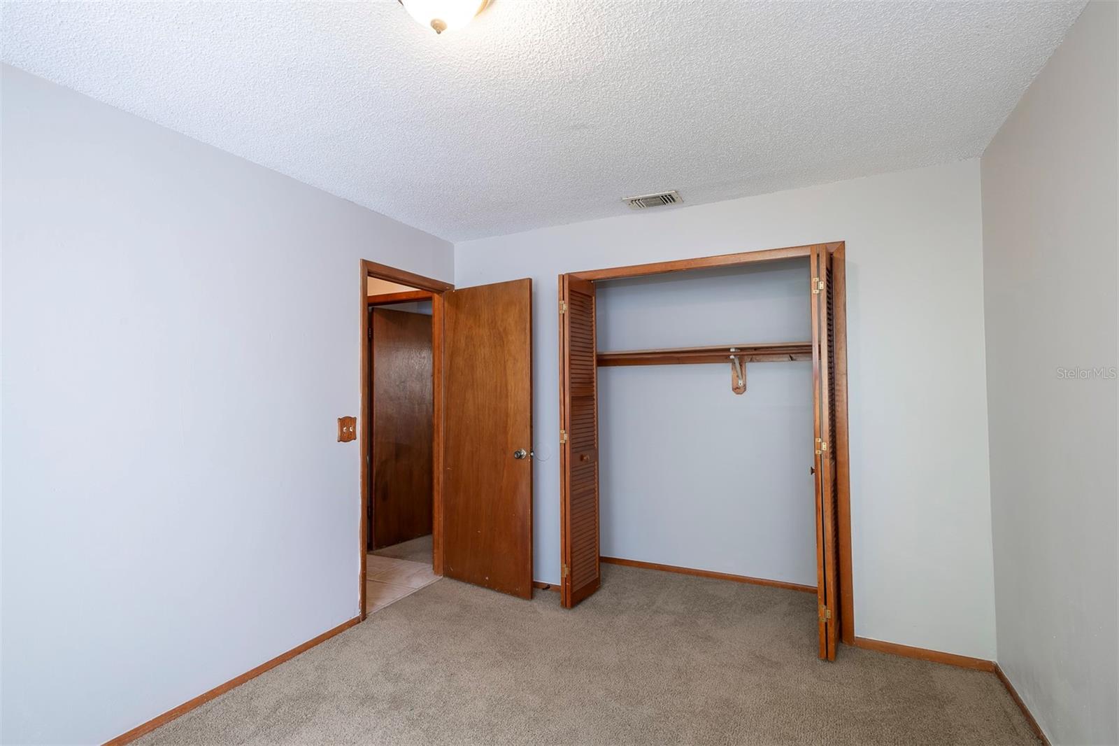 Image 14 of 31 For 1241 Leatherwood Drive
