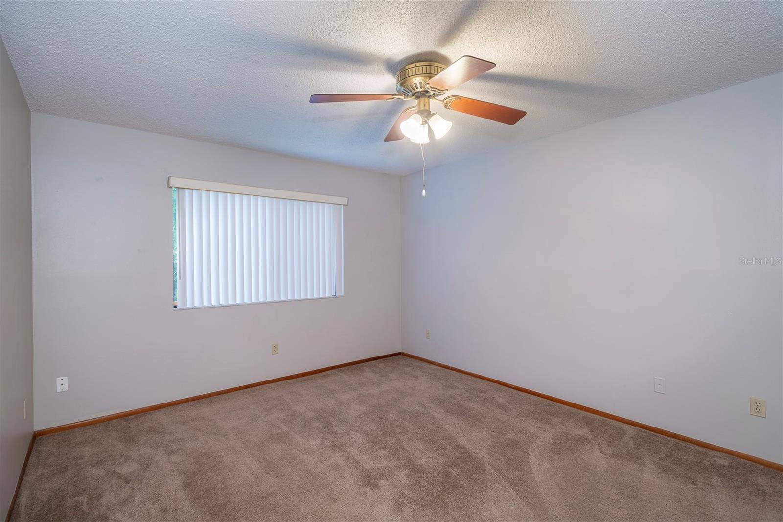 Image 15 of 31 For 1241 Leatherwood Drive