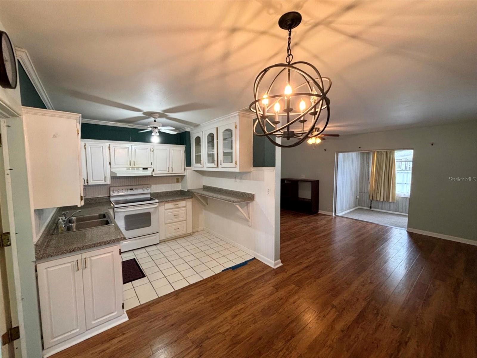 Image 2 of 27 For 1217 10th Street