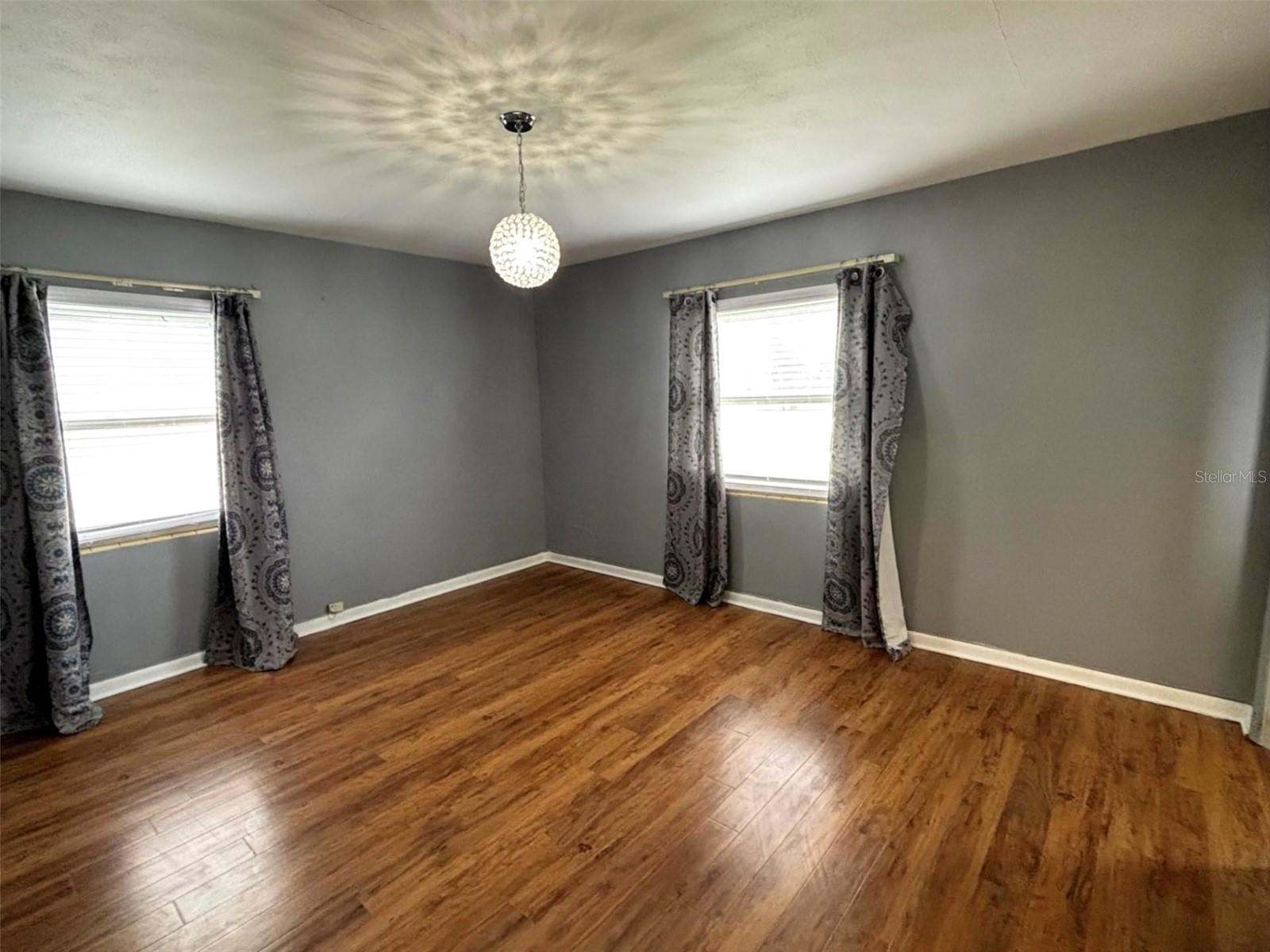 Image 5 of 27 For 1217 10th Street