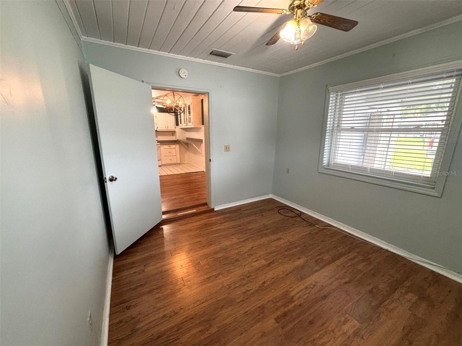 Image 7 of 27 For 1217 10th Street