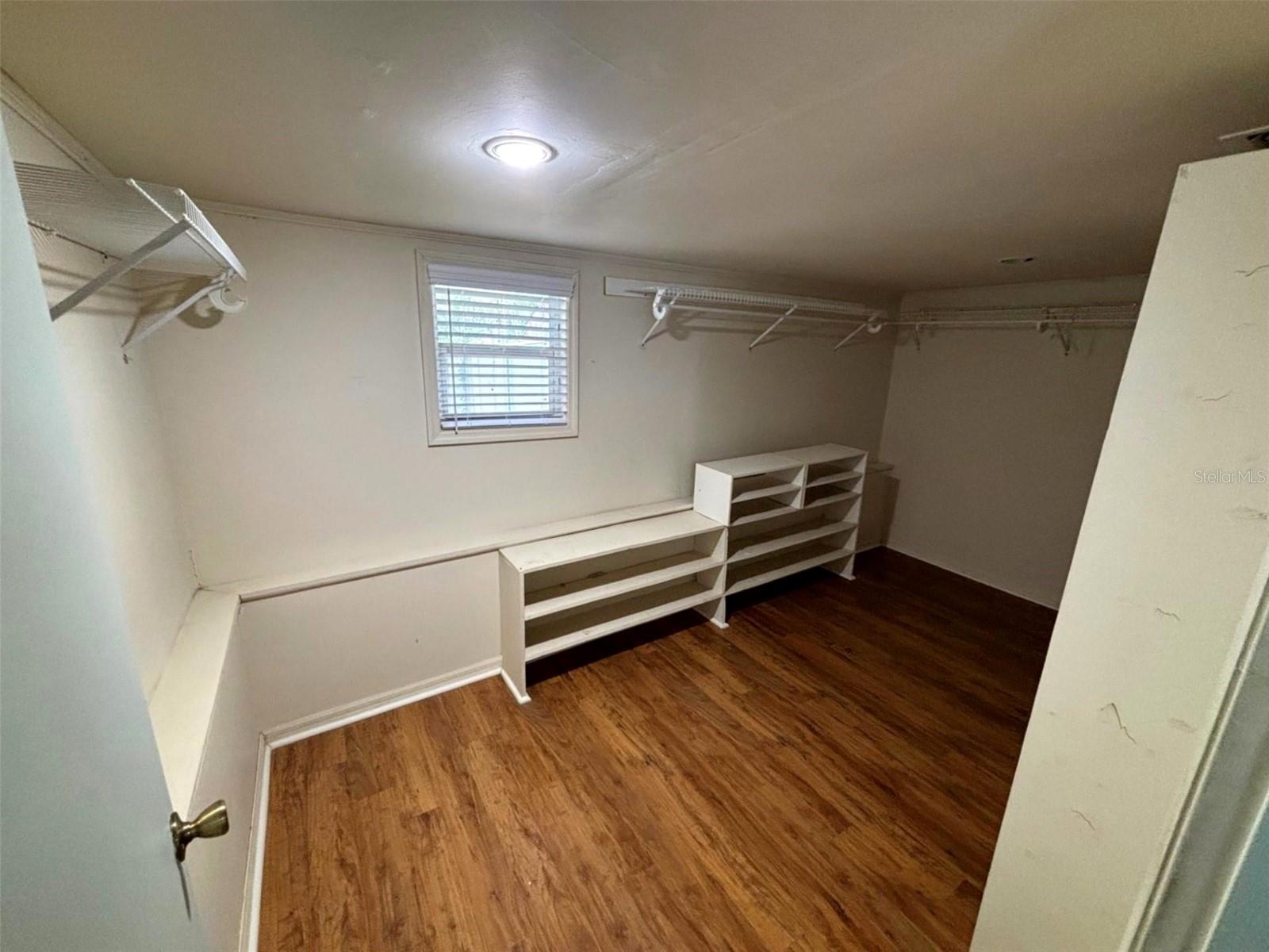 Image 8 of 27 For 1217 10th Street