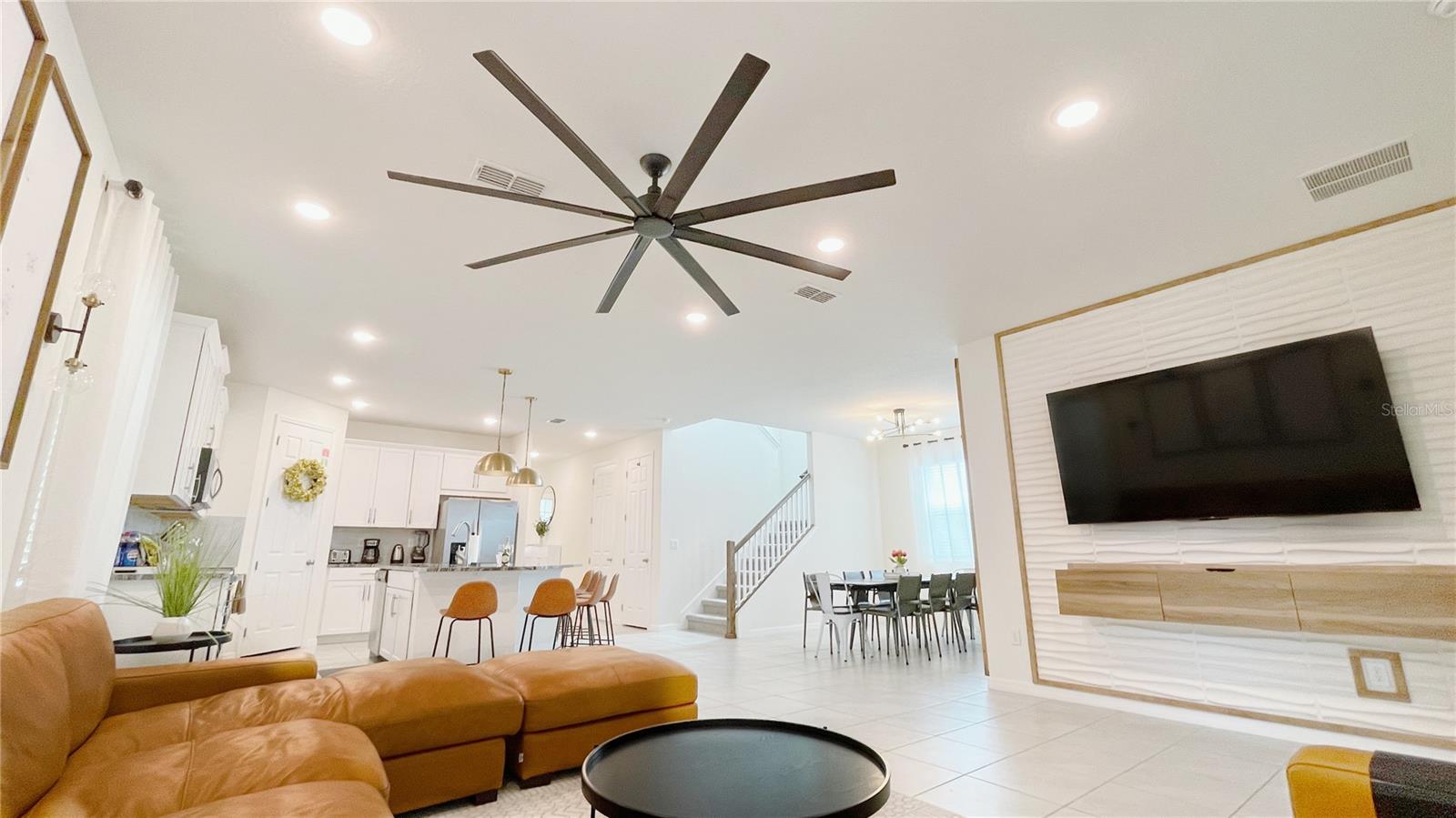 Image 30 of 86 For 8940 Coconut Breeze Drive