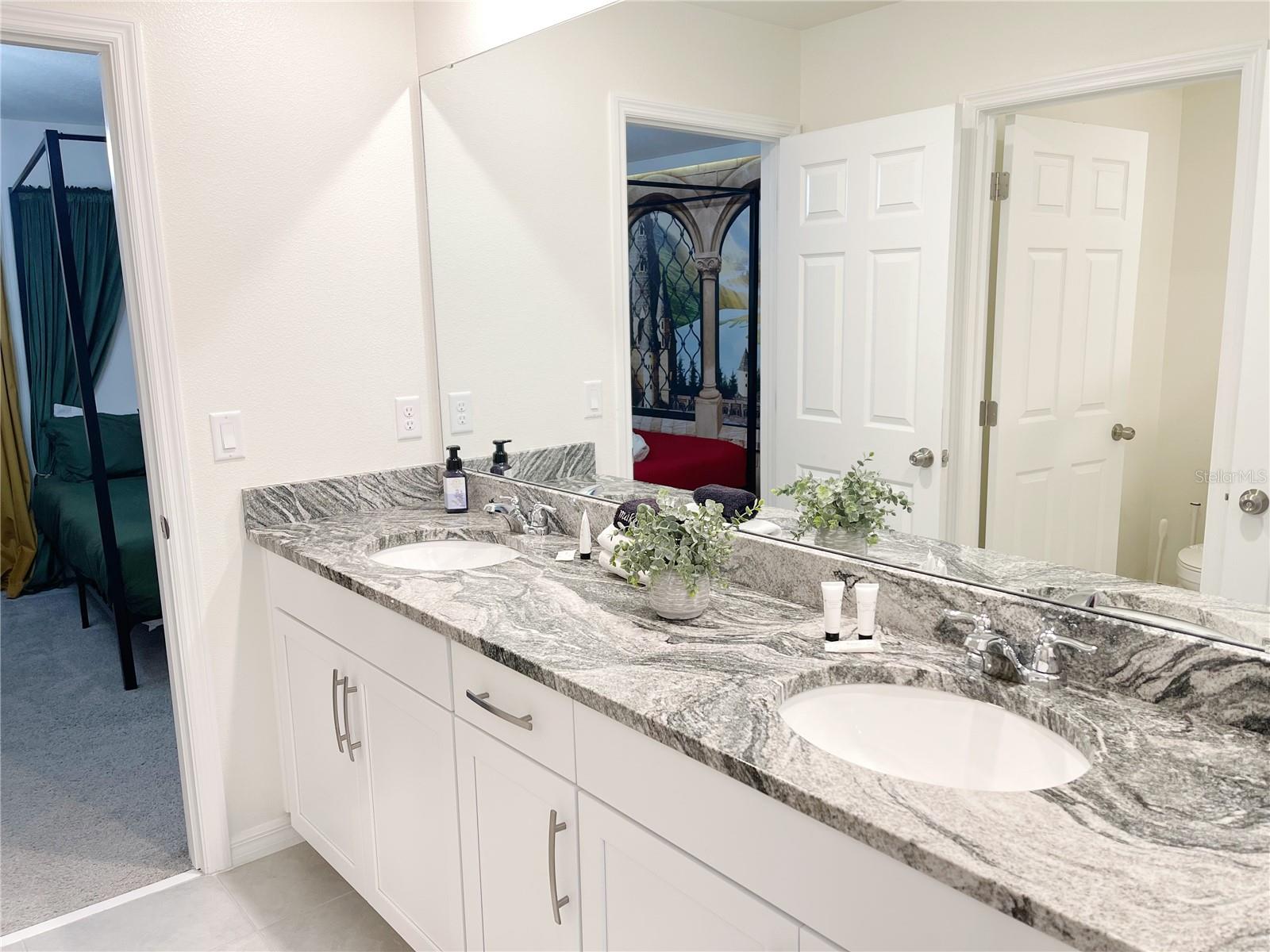 Image 55 of 86 For 8940 Coconut Breeze Drive