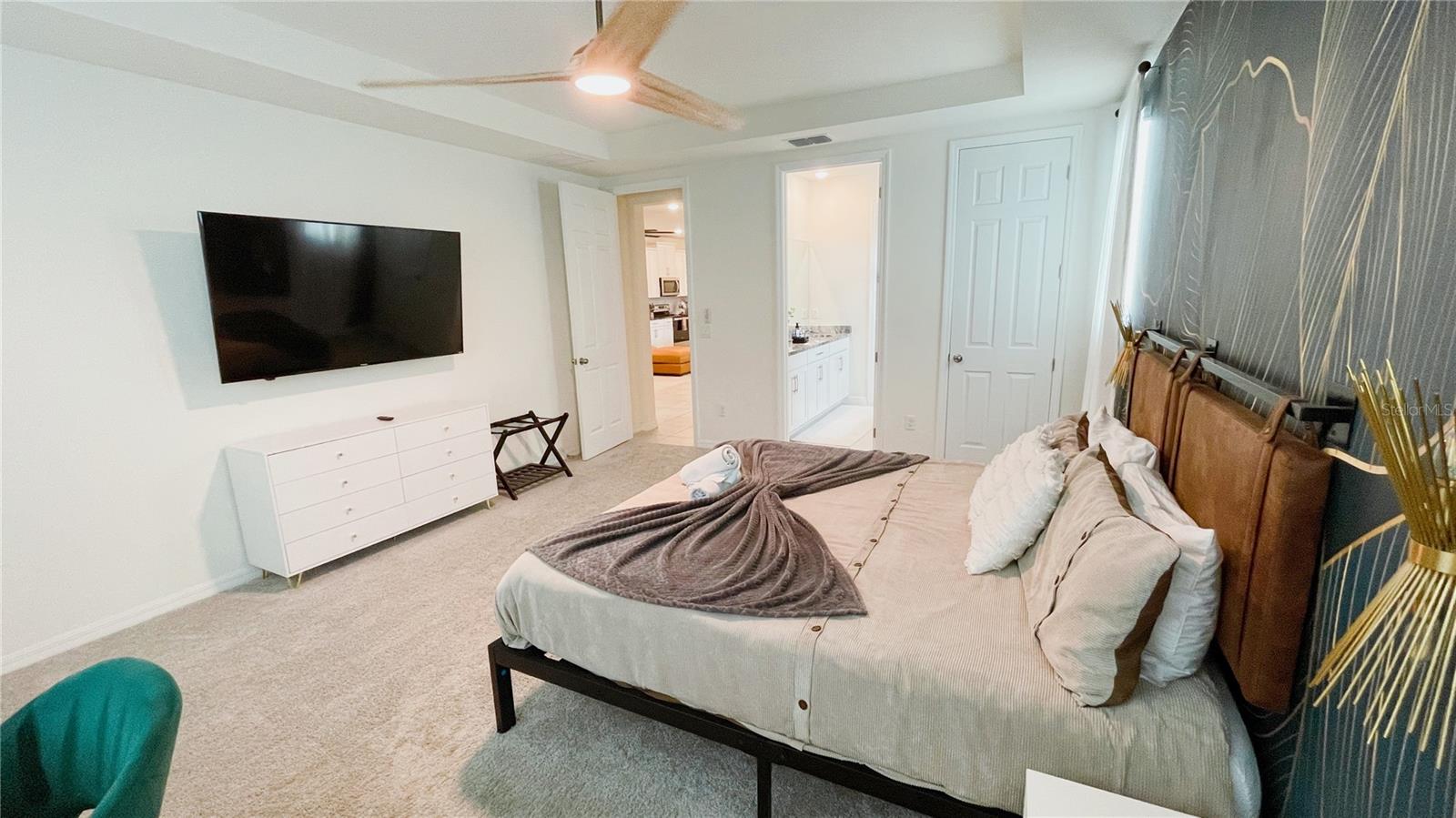 Image 7 of 86 For 8940 Coconut Breeze Drive