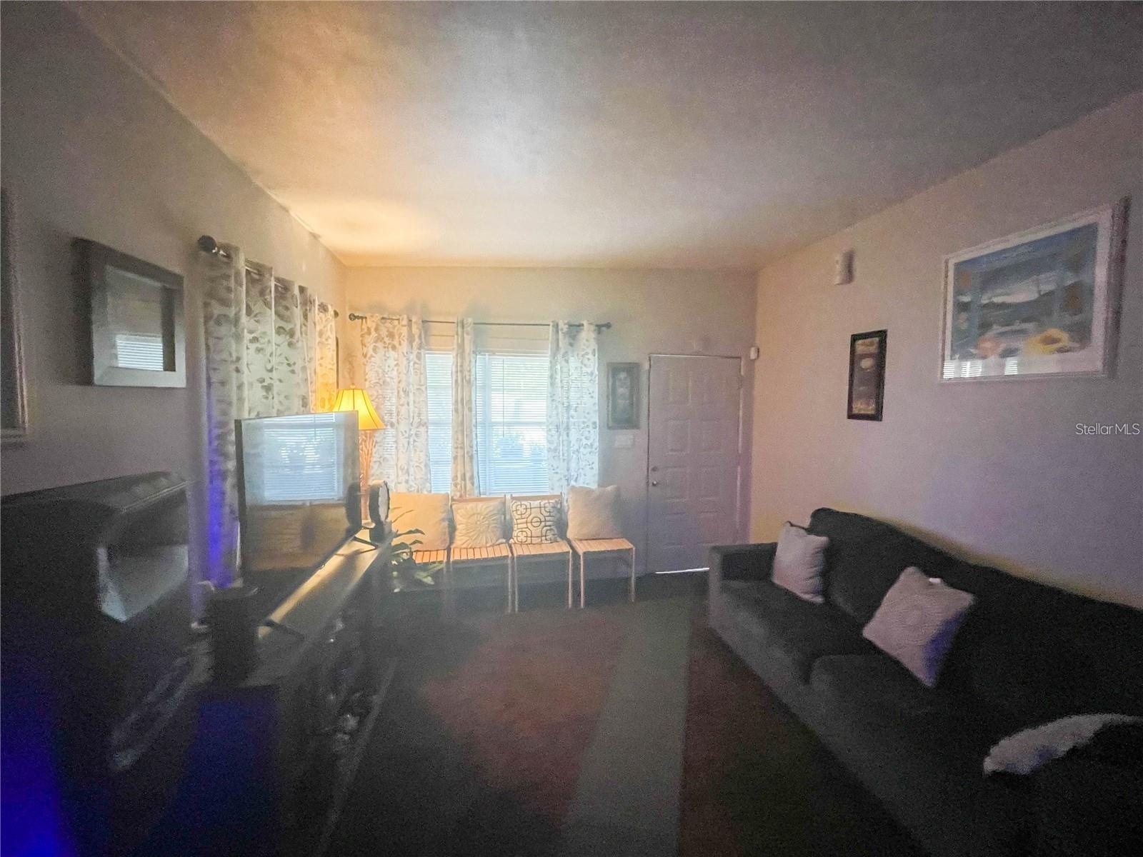 Image 4 of 24 For 2506 Perrine Place