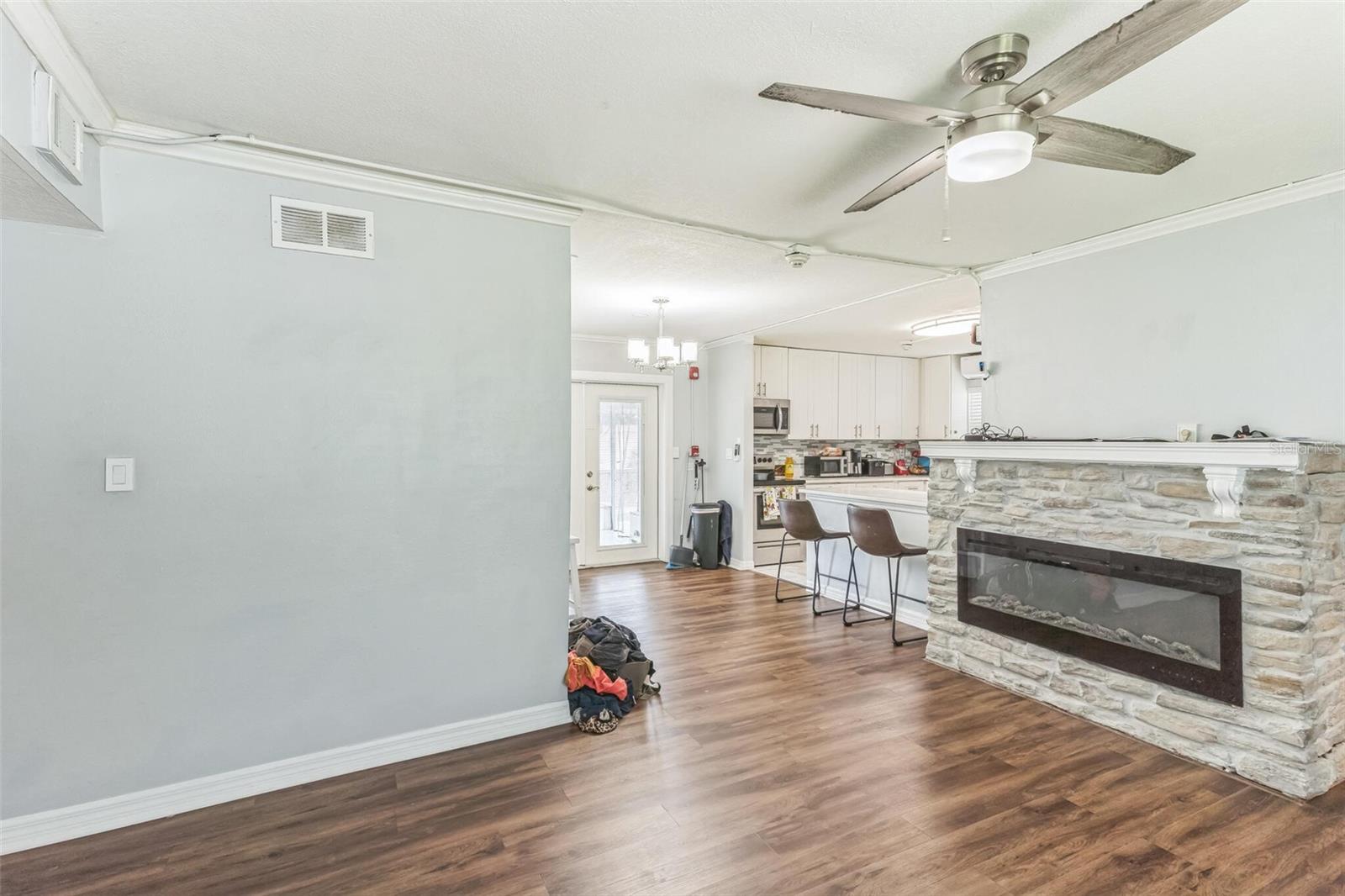 Image 13 of 33 For 5710 92nd Terrace N