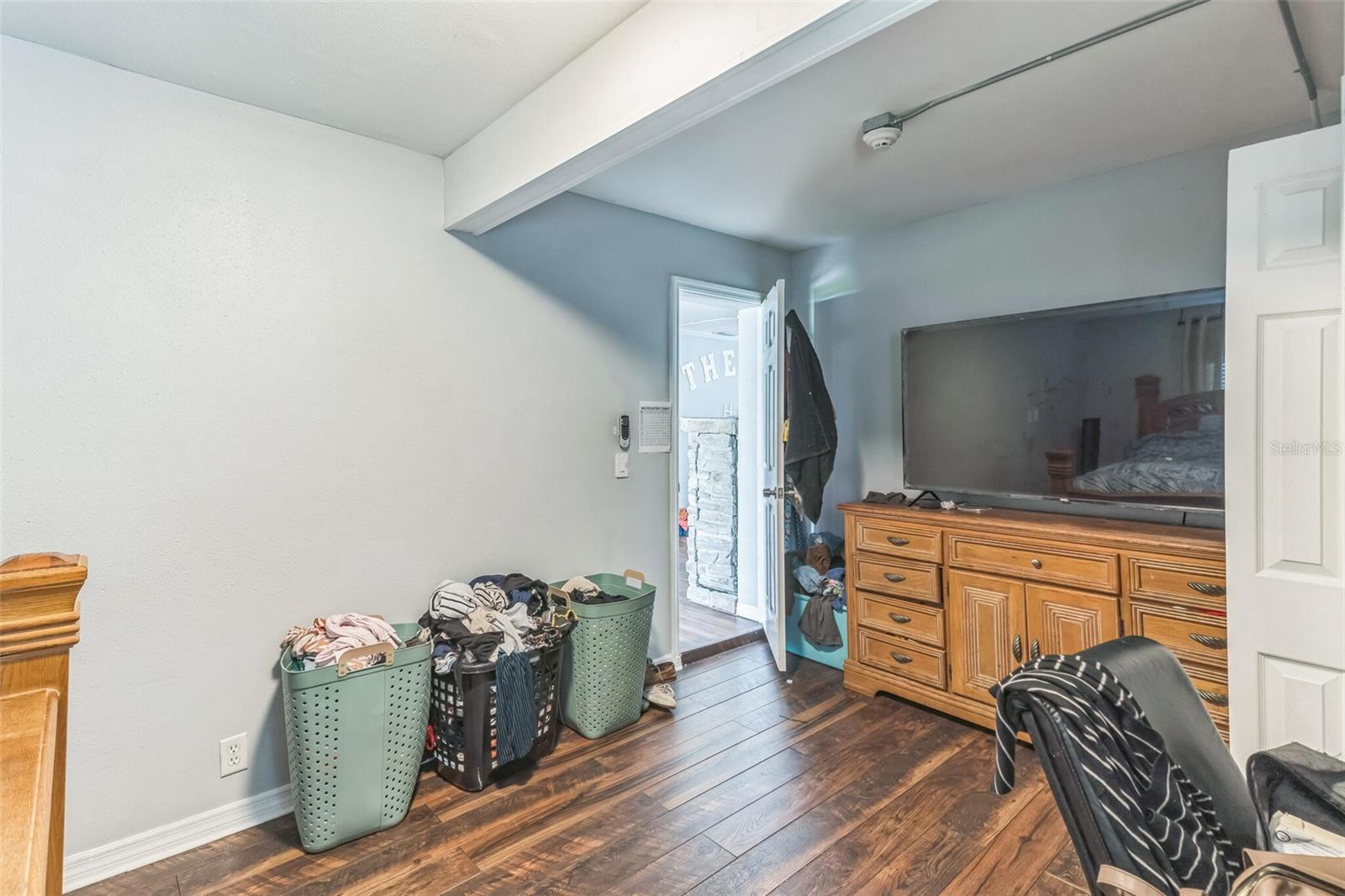 Image 17 of 33 For 5710 92nd Terrace N