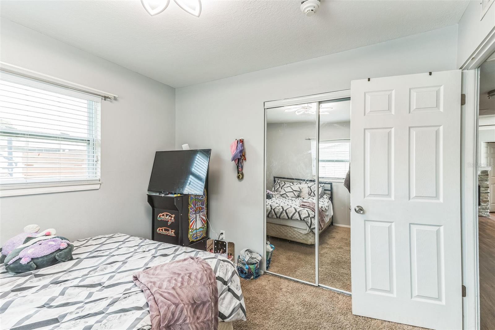 Image 22 of 33 For 5710 92nd Terrace N